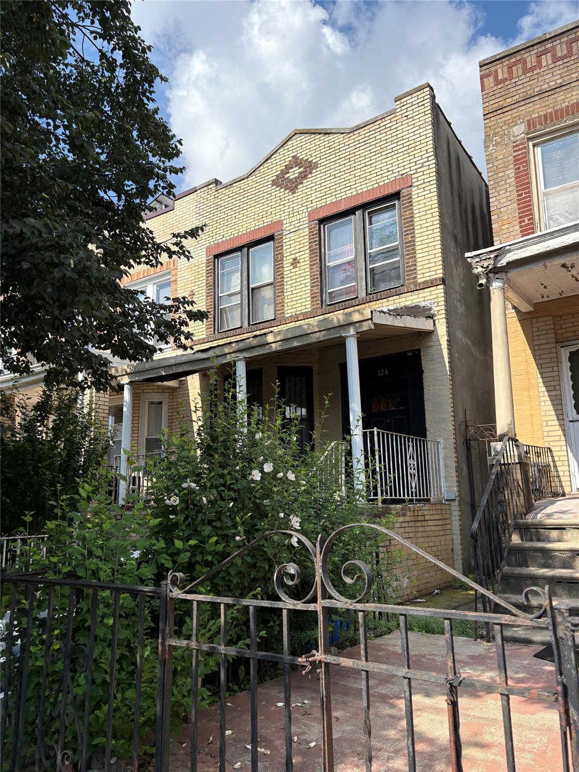 #1 photo, 124 E 28th Street, Brooklyn , NY 11226
