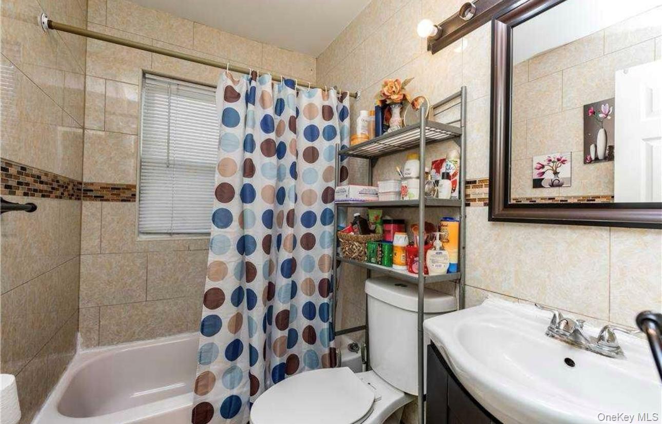 #11 photo, 120-06 Springfield Blvd., クイーンズ区 Cambria Heights , NY 11411