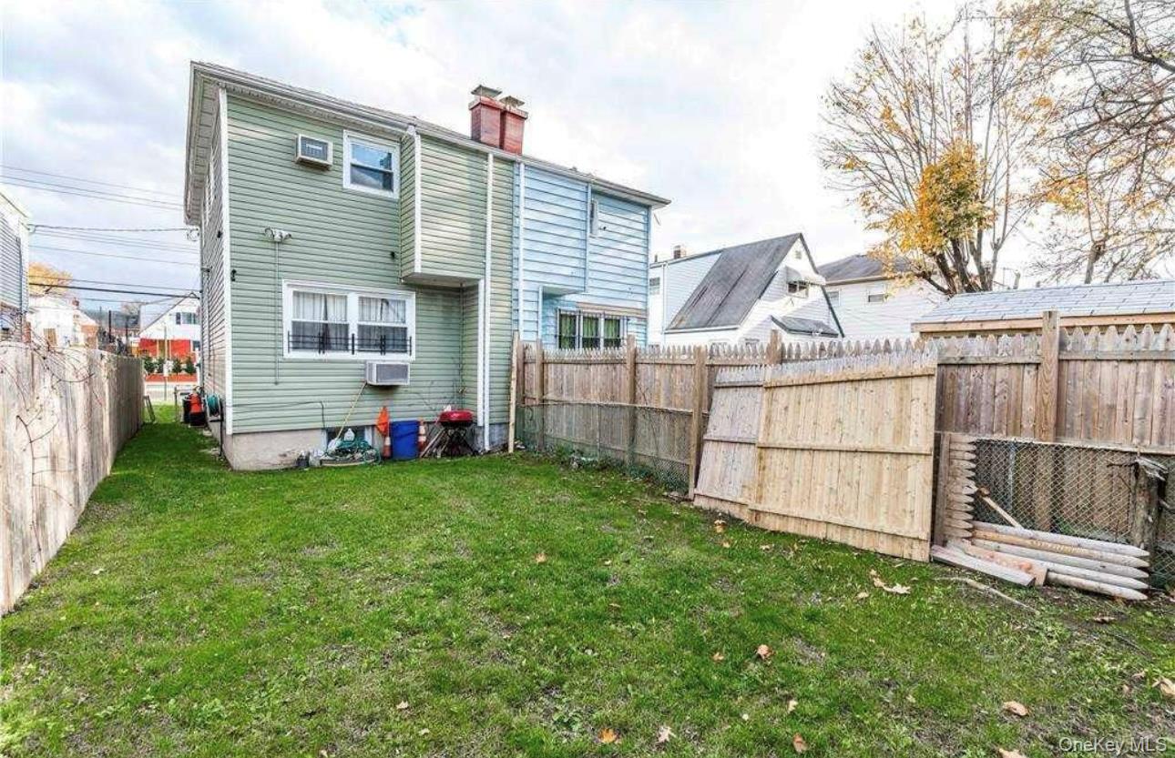 #14 photo, 120-06 Springfield Blvd., クイーンズ区 Cambria Heights , NY 11411