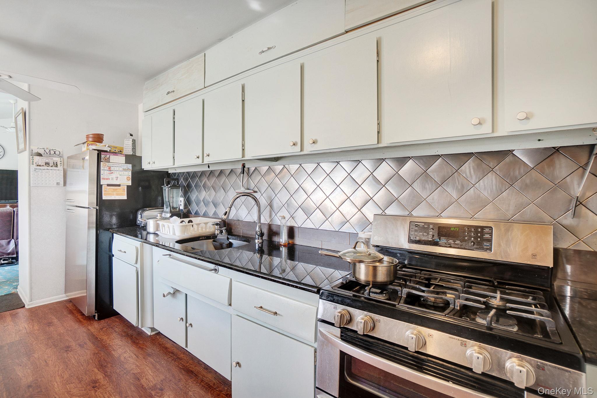 #19 photo, 1524 Pine Acres Boulevard, Bay Shore , NY 11706