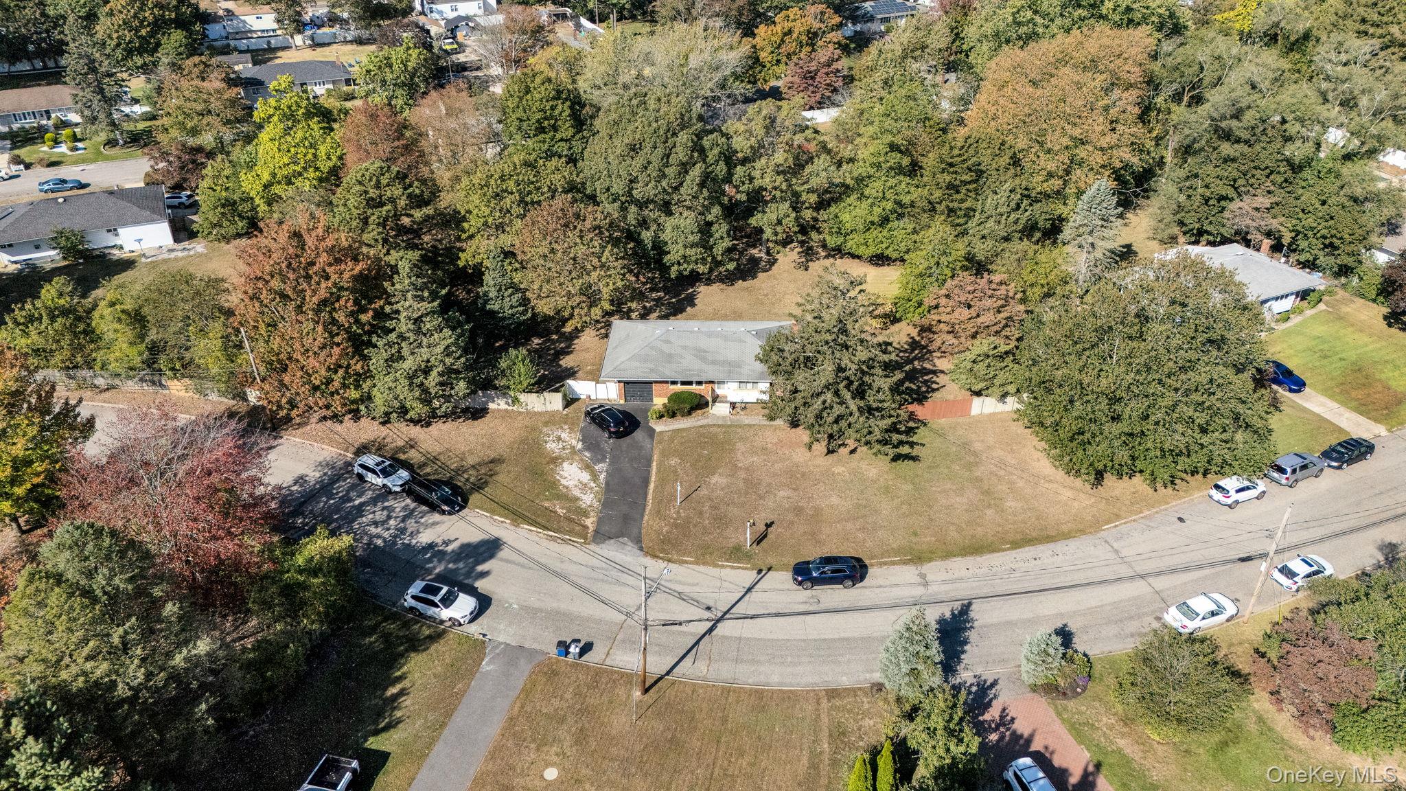 #5 photo, 1524 Pine Acres Boulevard, Bay Shore , NY 11706