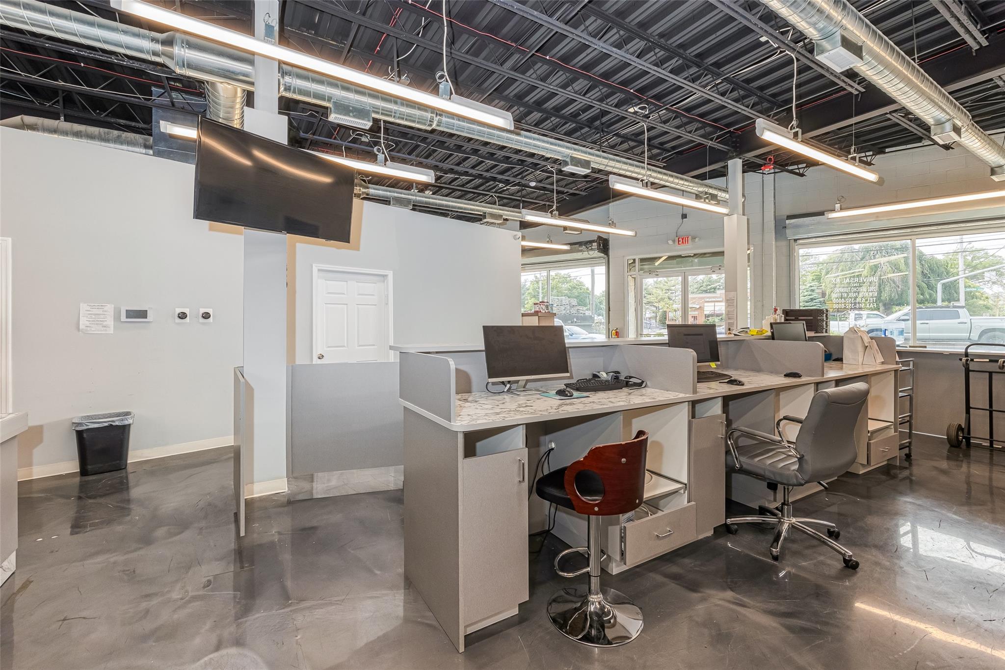 #7 photo, 2002 Jericho Turnpike, ナッソー郡 New Hyde Park , NY 11040