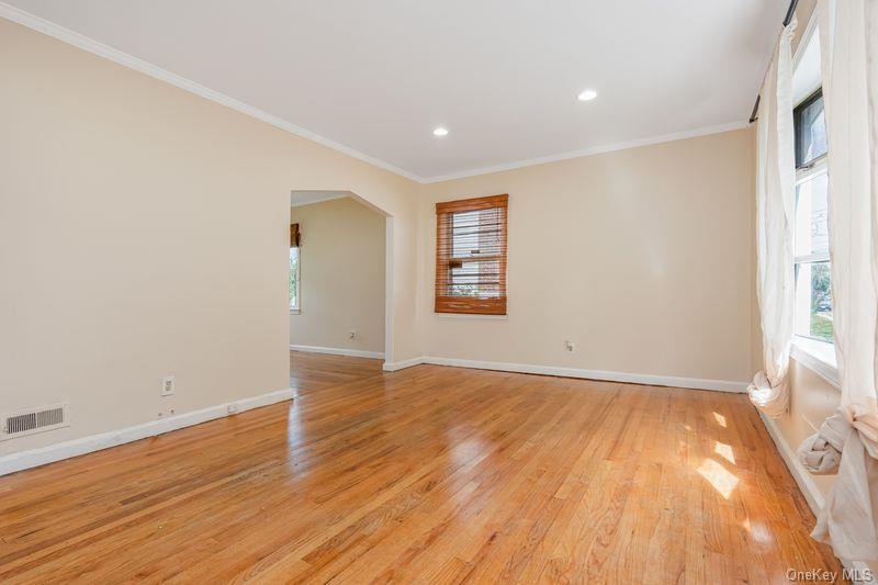 #13 photo, 1033 Tulsa Street, ナッソー郡 Uniondale , NY 11553