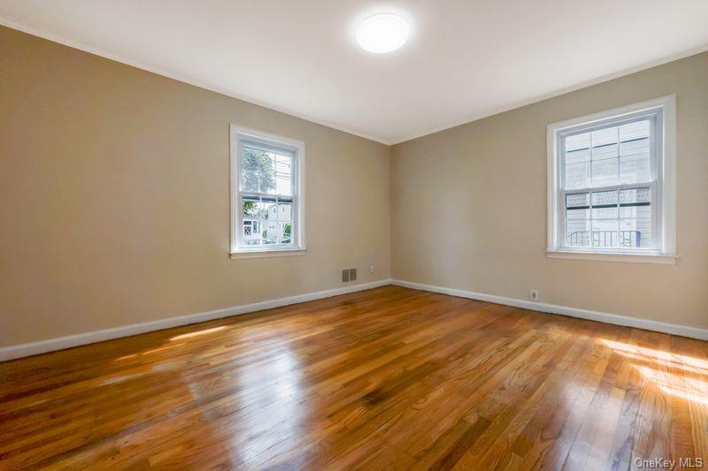 #9 photo, 1033 Tulsa Street, ナッソー郡 Uniondale , NY 11553