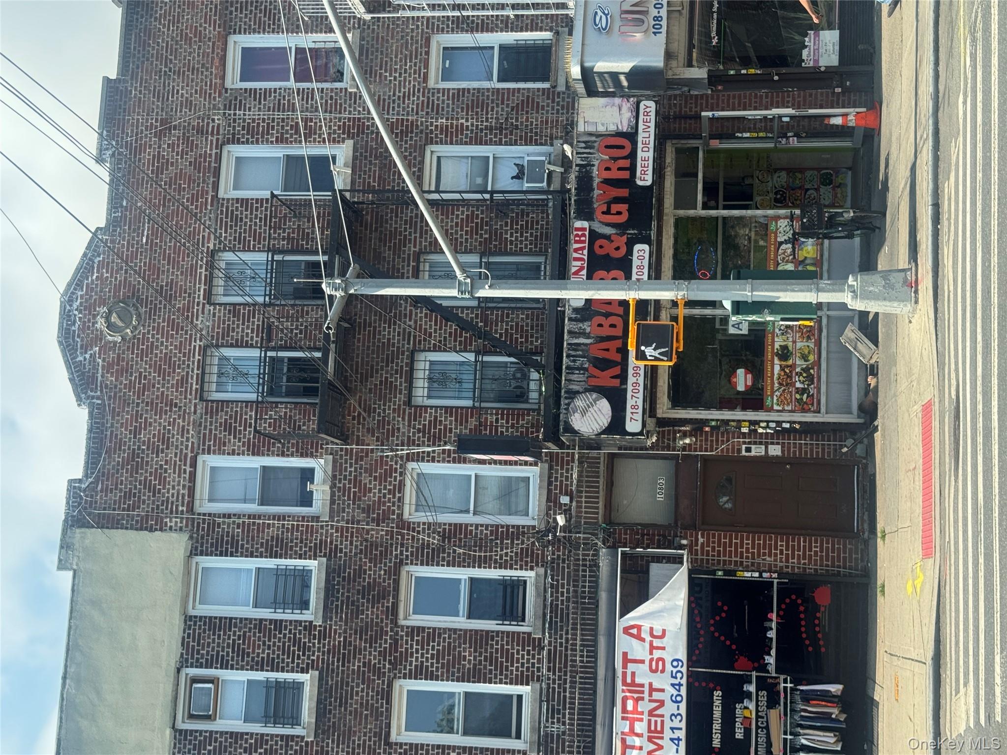 #3 photo, 108-03 101st Avenue, クイーンズ区 Richmond Hill S. , NY 11419