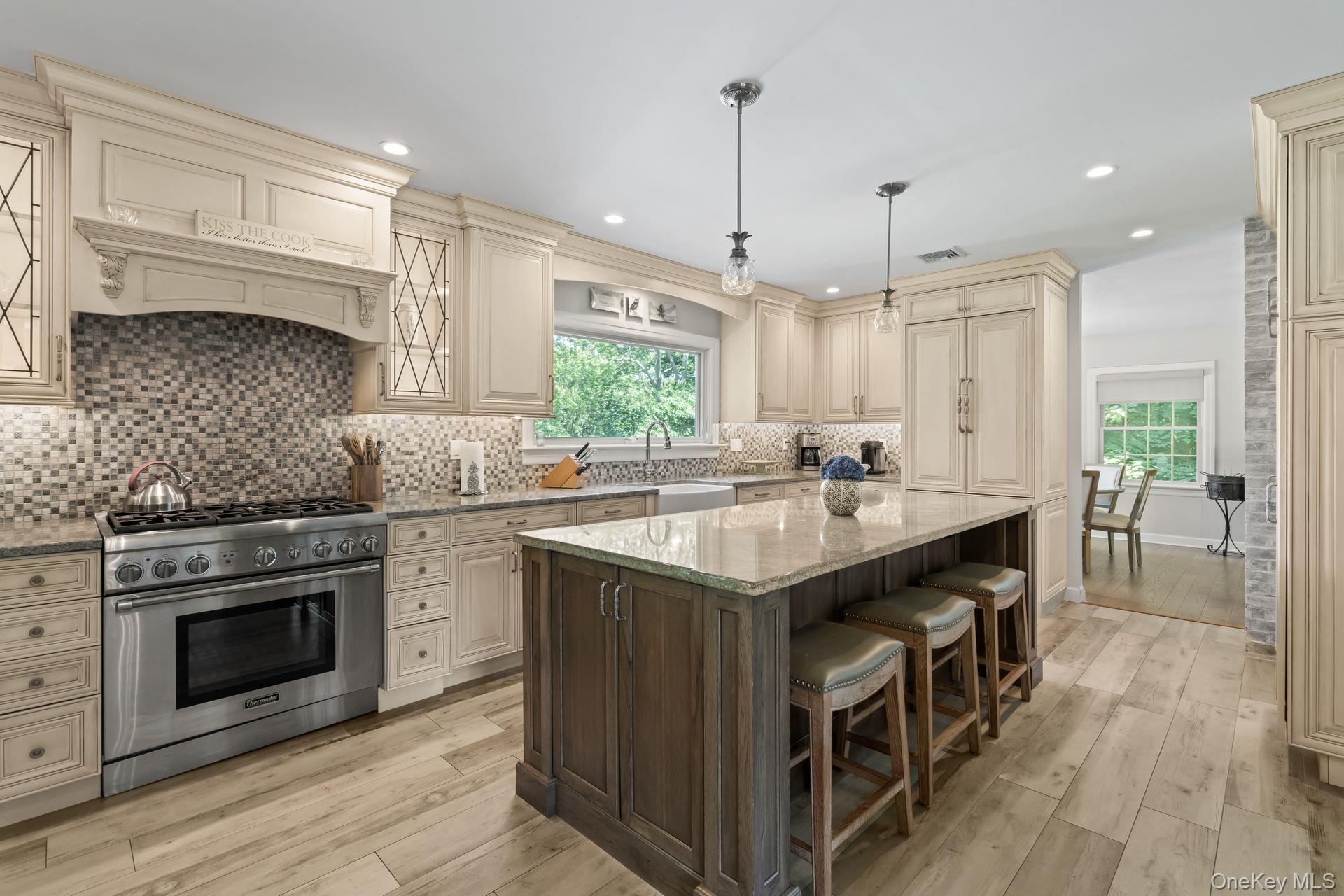 #7 photo, 14 Thorman Lane, サフォーク郡 Huntington , NY 11743