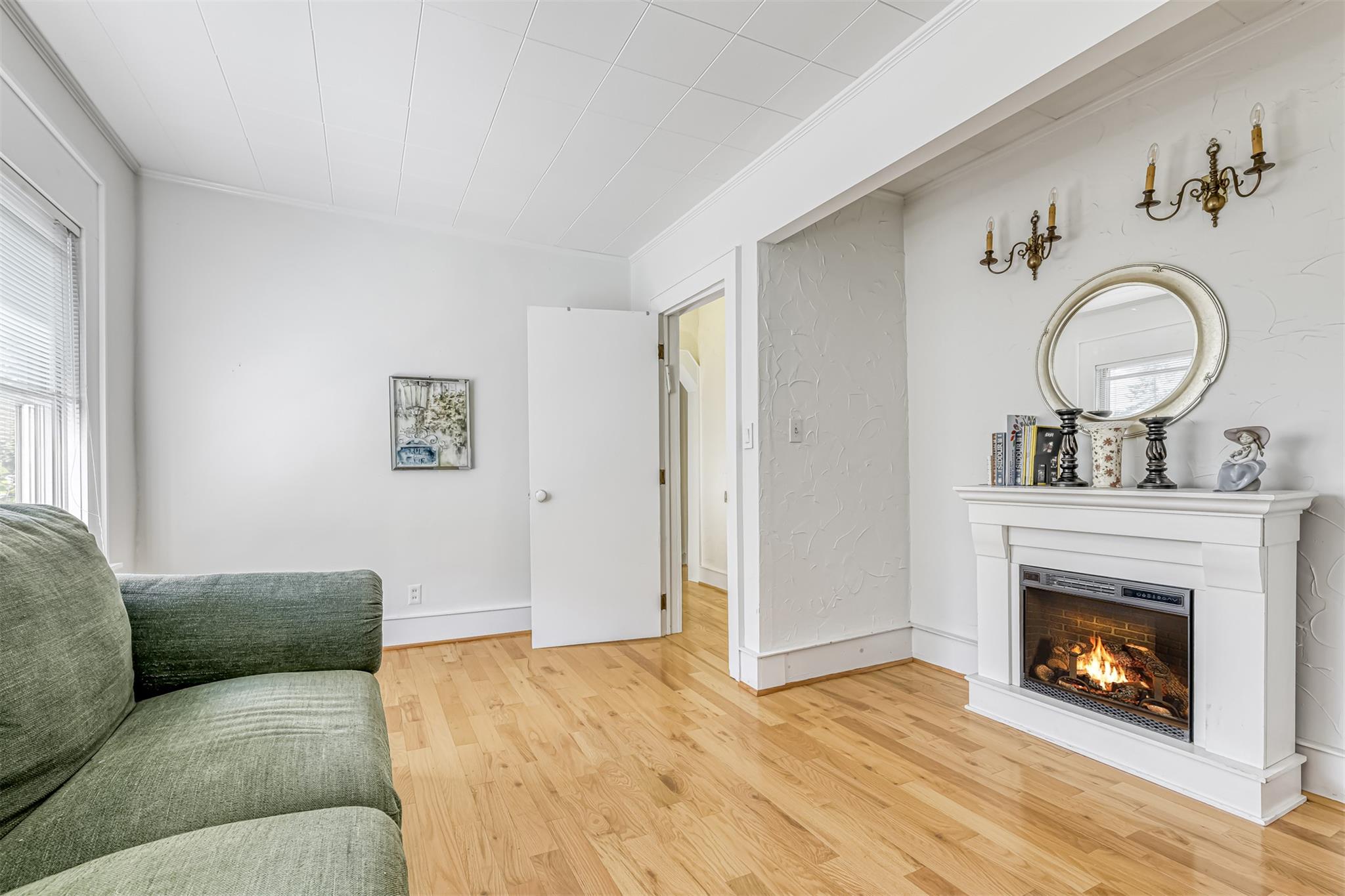 #19 photo, 124 Willow Tree Road, Monsey , NY 10952