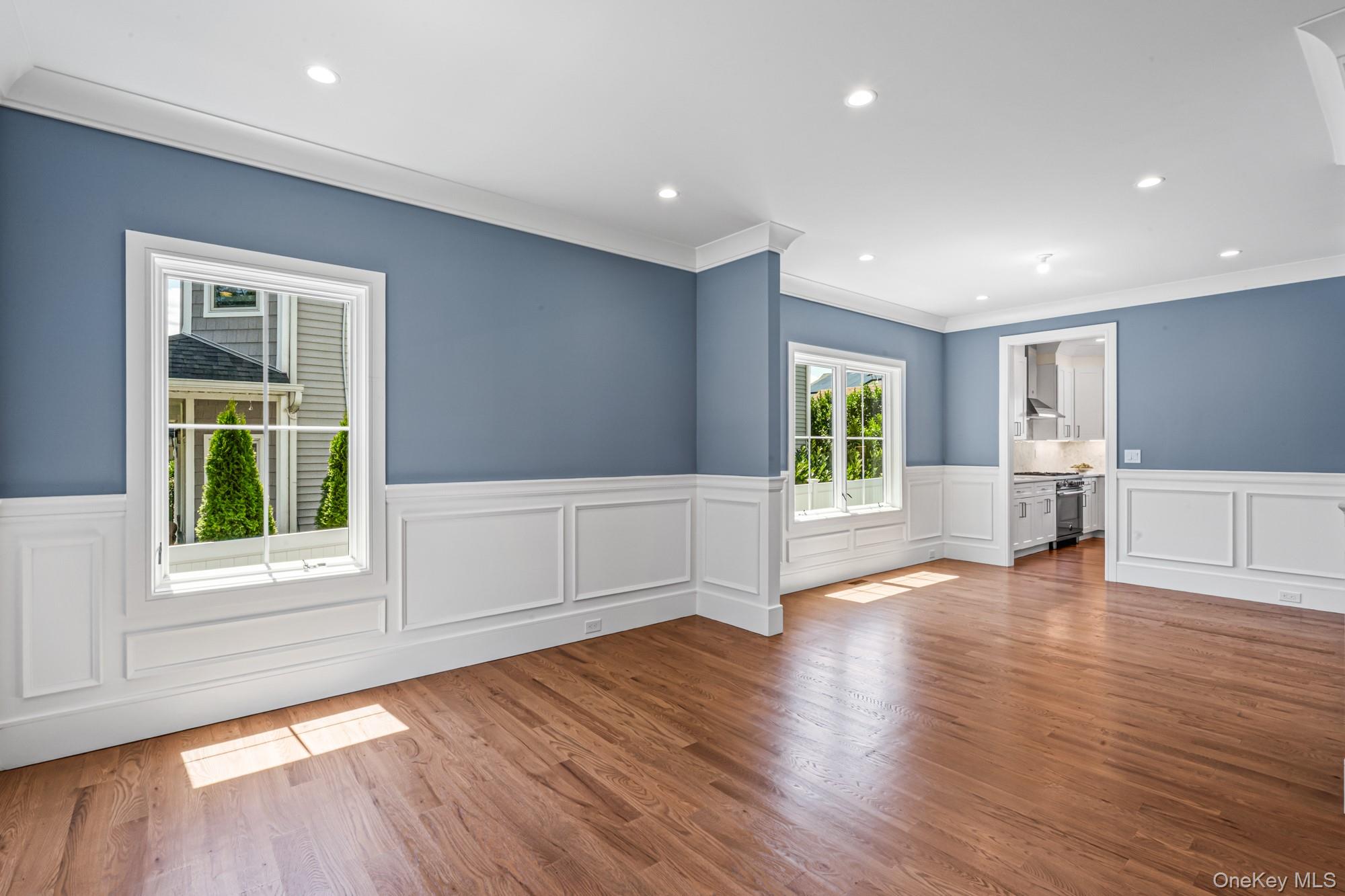 #14 photo, 22 N Maryland Avenue, ナッソー郡 Port Washington , NY 11050