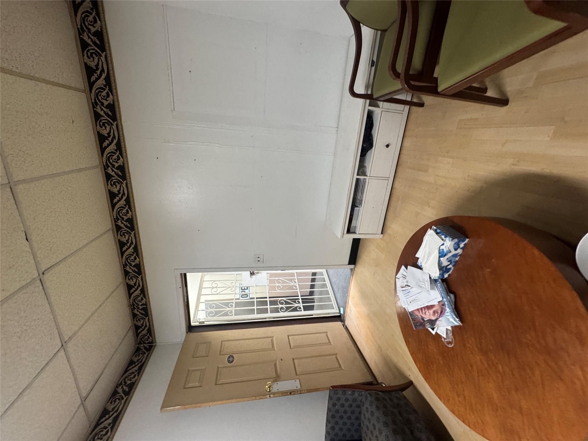 #9 photo, 69-04 Roosevelt Avenue, クイーンズ区 Woodside , NY 11377