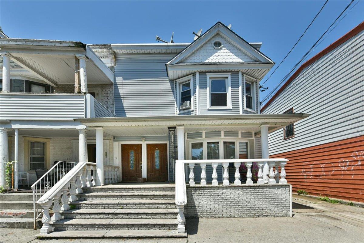 #1 photo, 112-03 95th Avenue, Richmond Hill , NY 11419