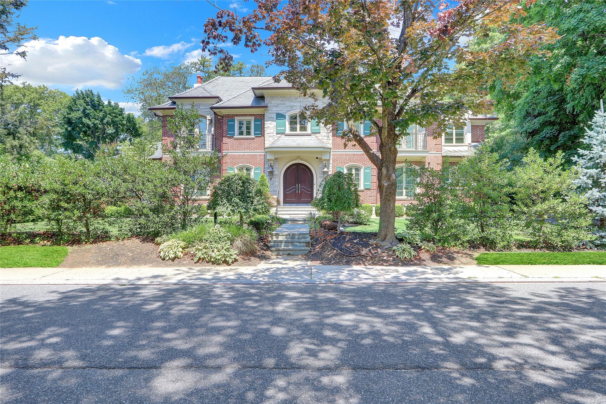#1 photo, 7 Beverly Road, 長島 大頸 Great Neck , NY 11021