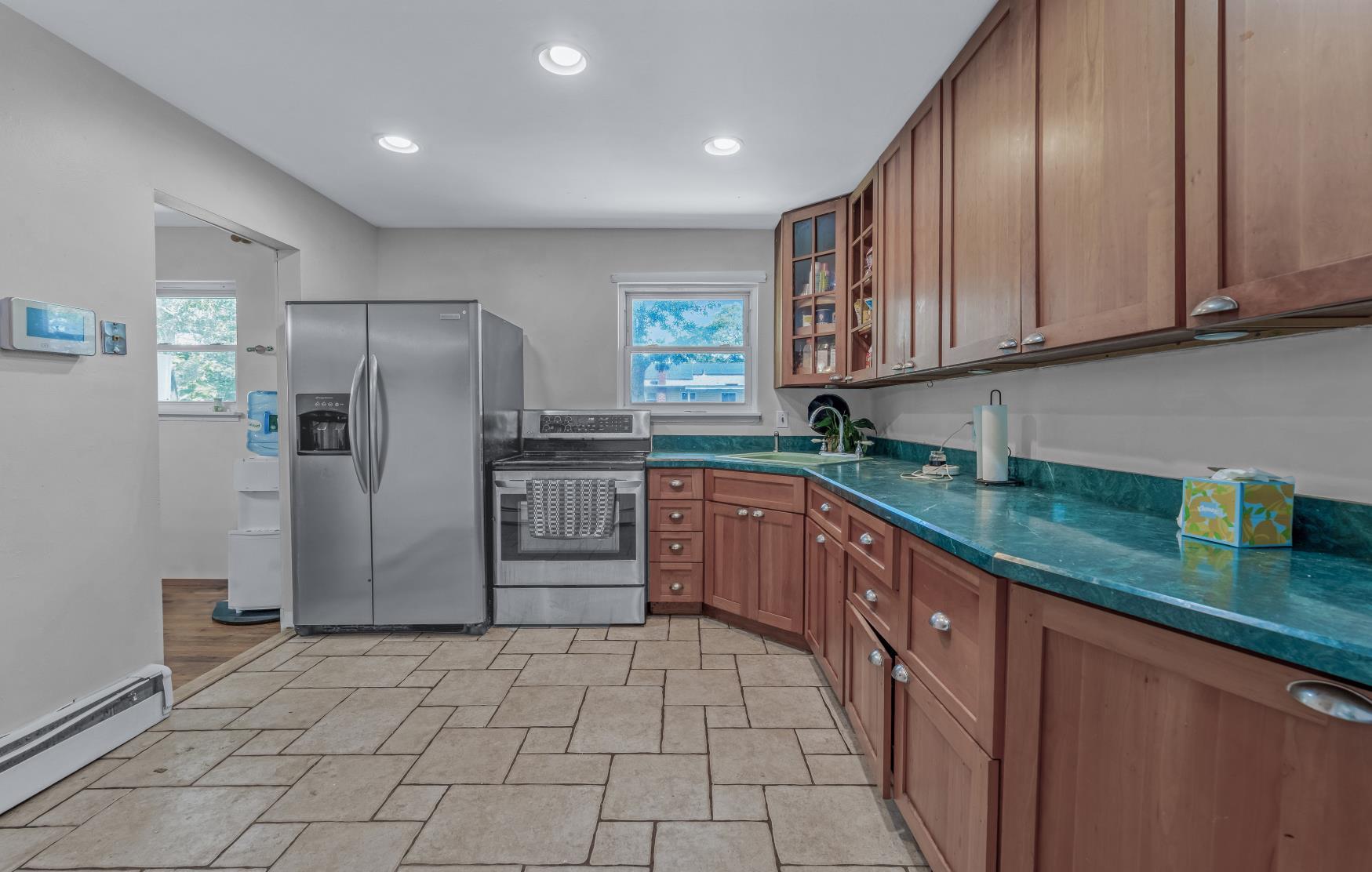 #6 photo, 57 Rockland Avenue, 東長島 West Babylon , NY 11704