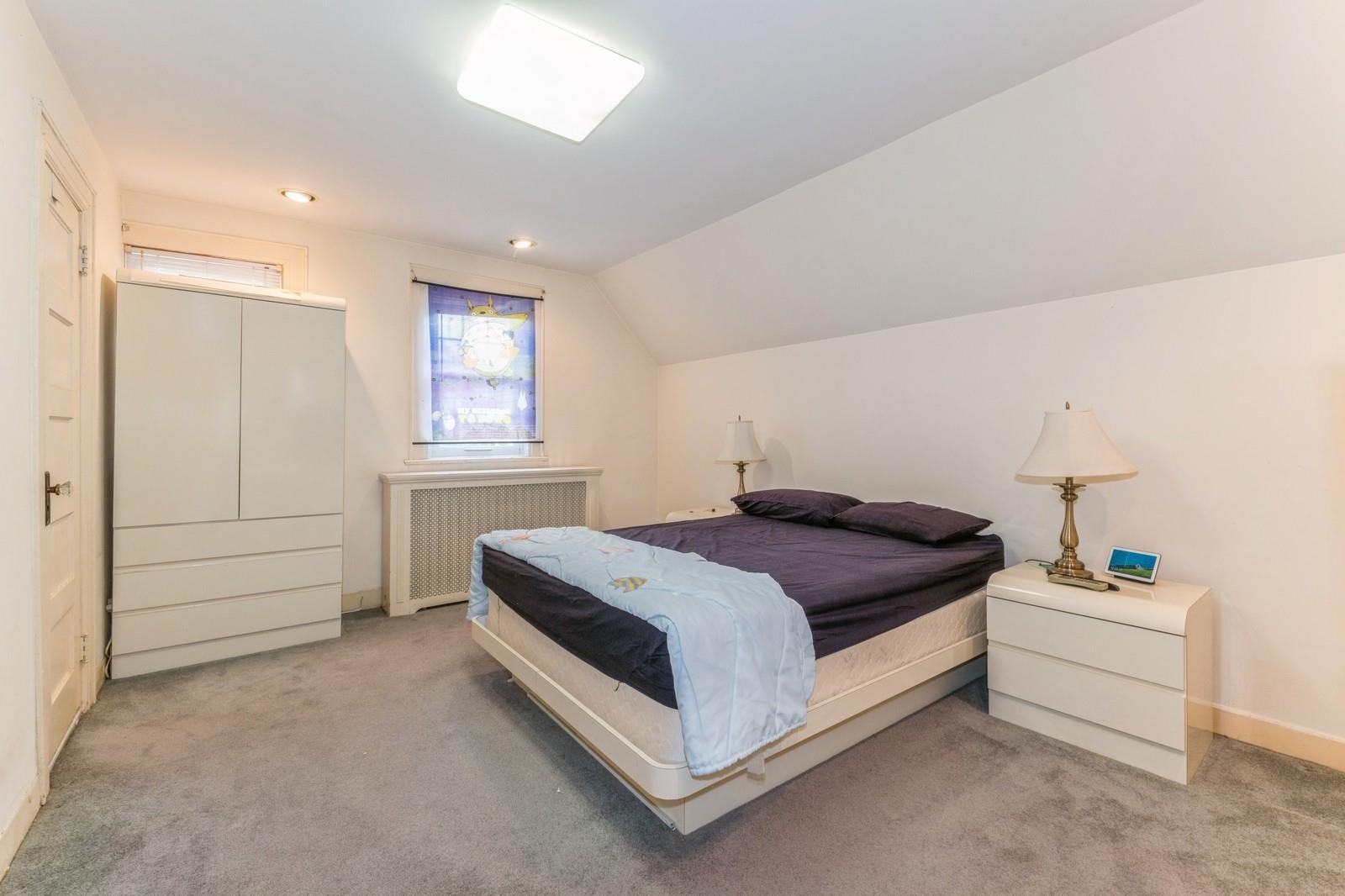 #18 photo, 83-24 Edgerton Boulevard, クイーンズ区 Jamaica Estates , NY 11432