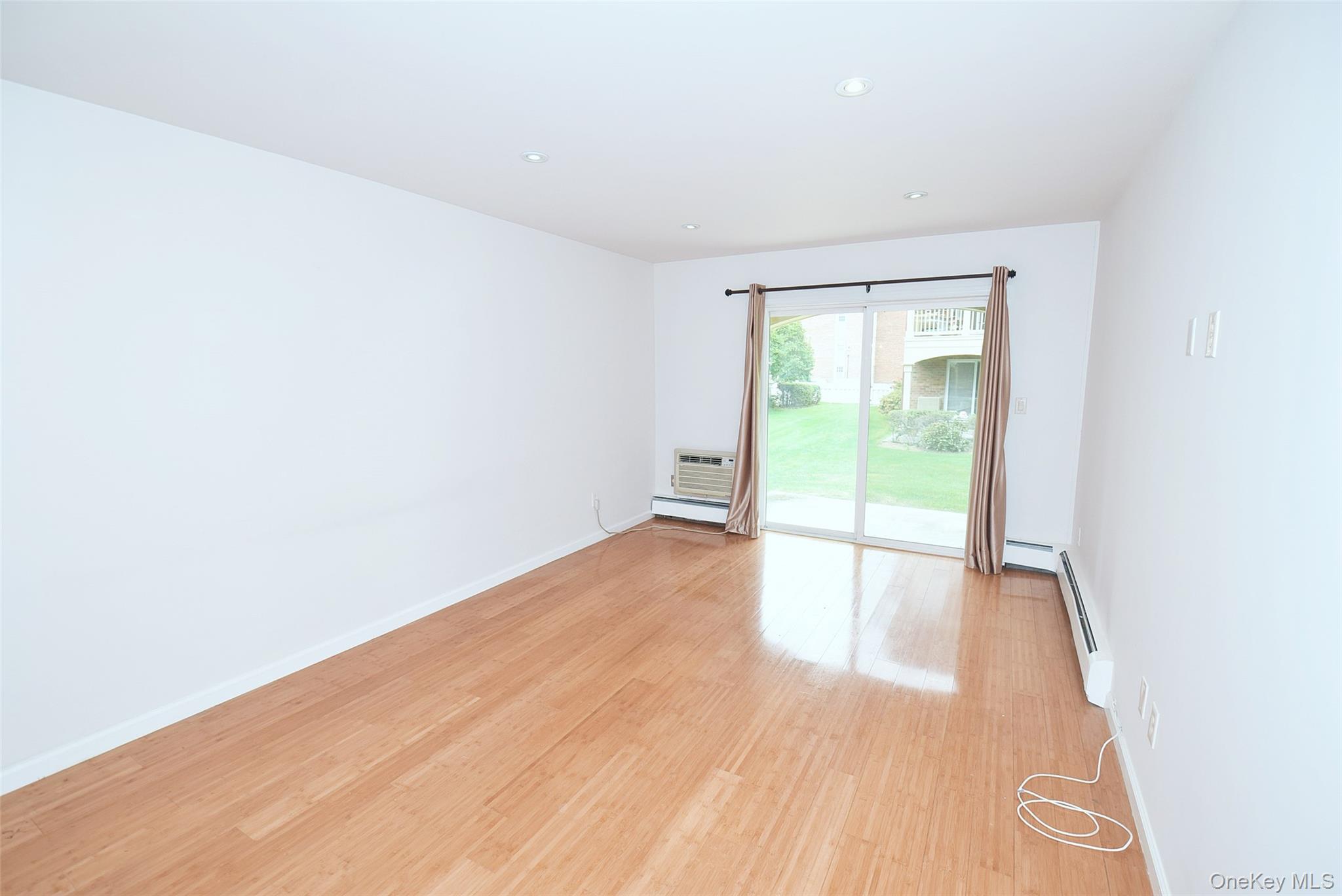 #10 photo, 12-36 Estates Lane, クイーンズ区 Bayside , NY 11360