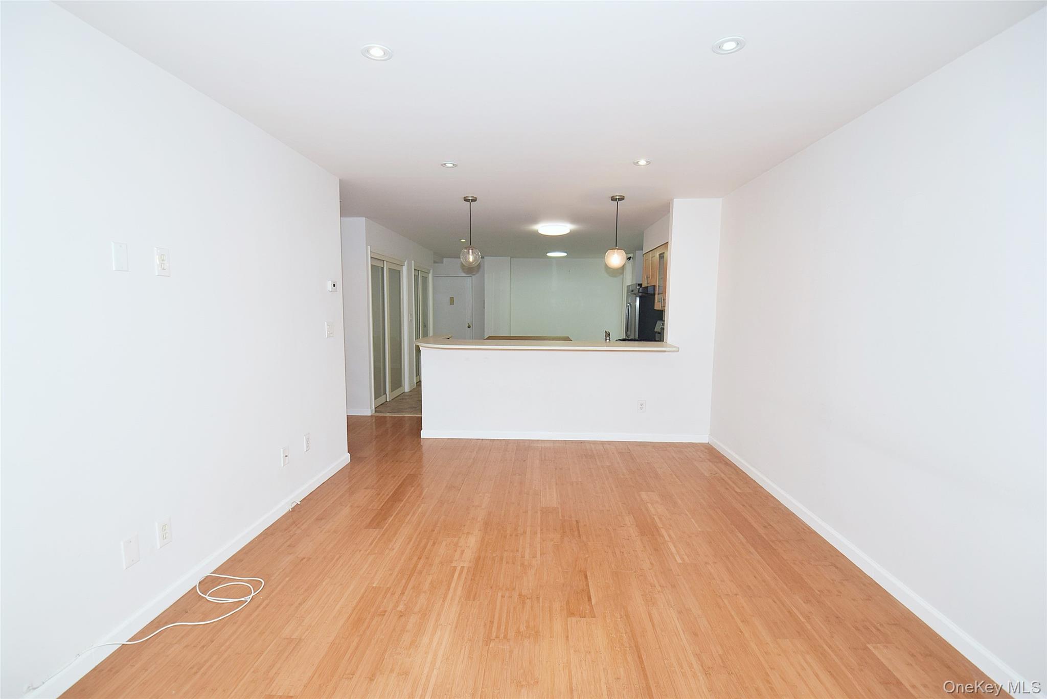 #11 photo, 12-36 Estates Lane, クイーンズ区 Bayside , NY 11360