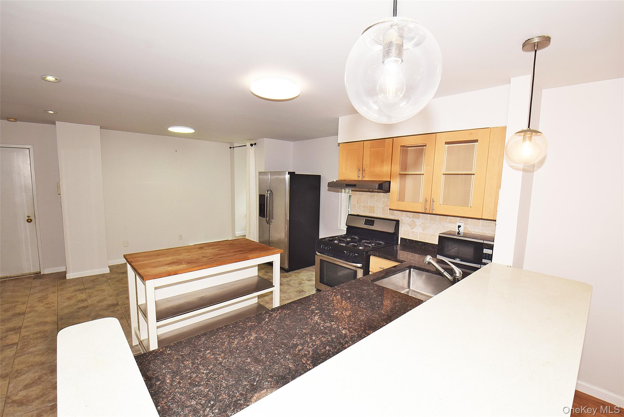 #2 photo, 12-36 Estates Lane, クイーンズ区 Bayside , NY 11360