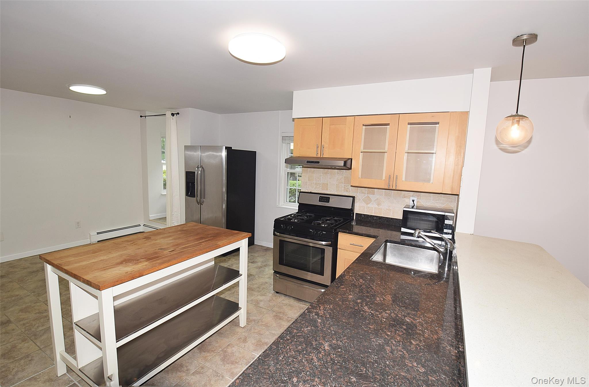 #3 photo, 12-36 Estates Lane, クイーンズ区 Bayside , NY 11360