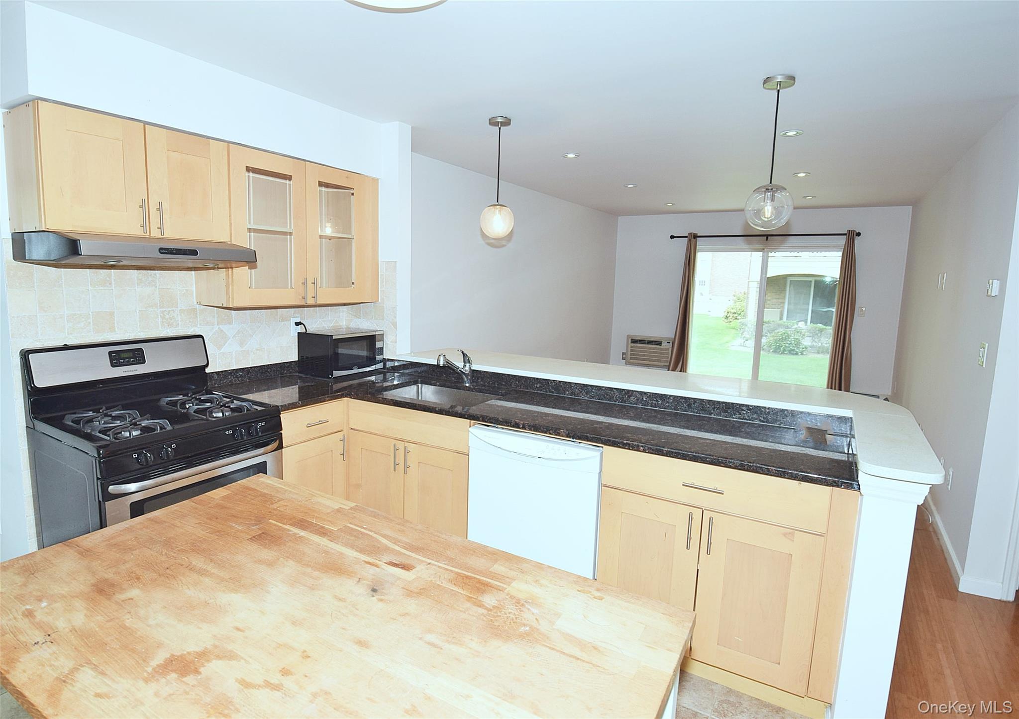 #6 photo, 12-36 Estates Lane, クイーンズ区 Bayside , NY 11360