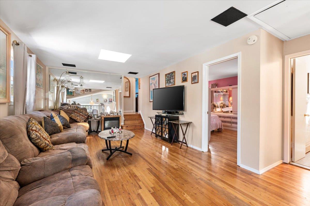 #14 photo, 46 Knoll Street, サフォーク郡 Lindenhurst , NY 11757