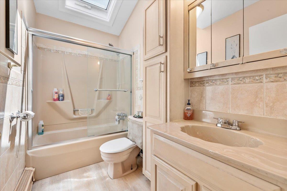 #15 photo, 46 Knoll Street, サフォーク郡 Lindenhurst , NY 11757