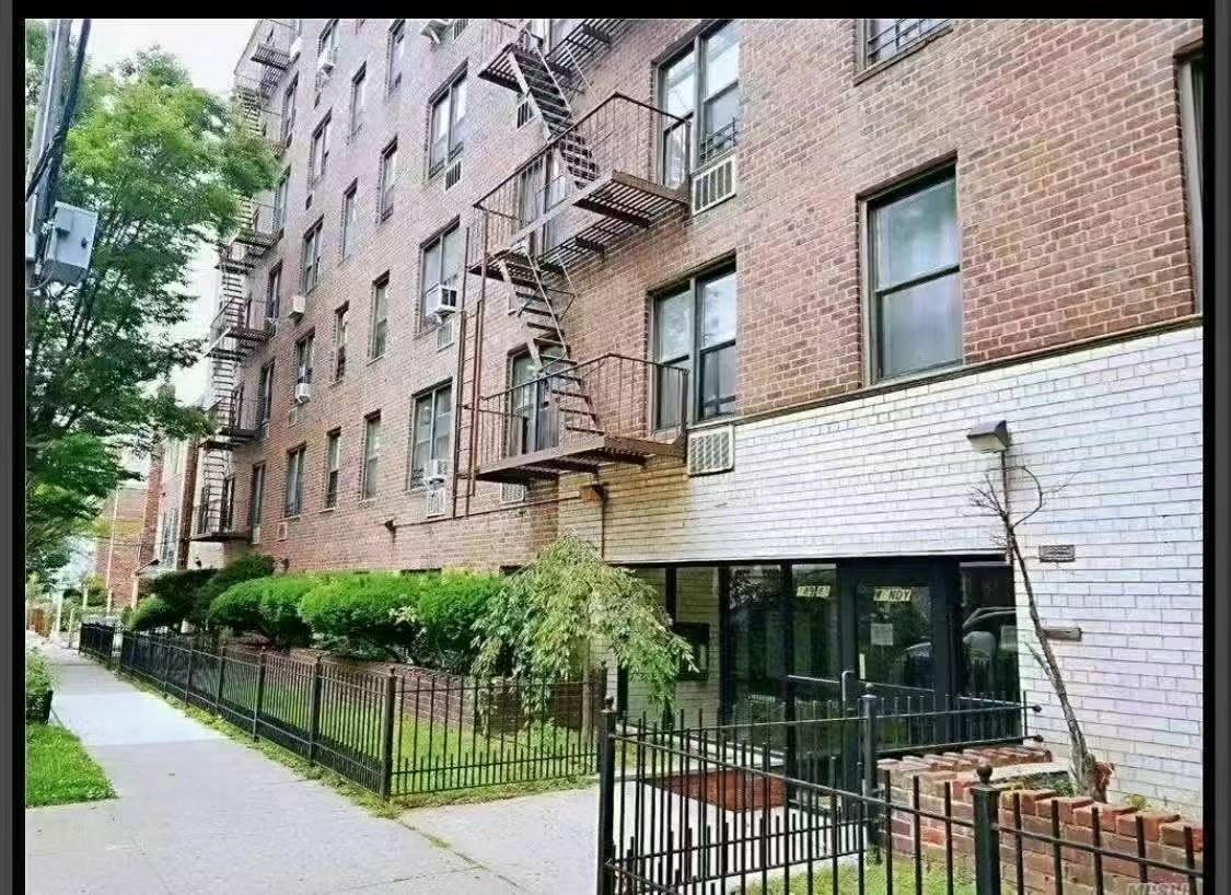#1 photo, 14943 35th Avenue, Flushing , NY 11354