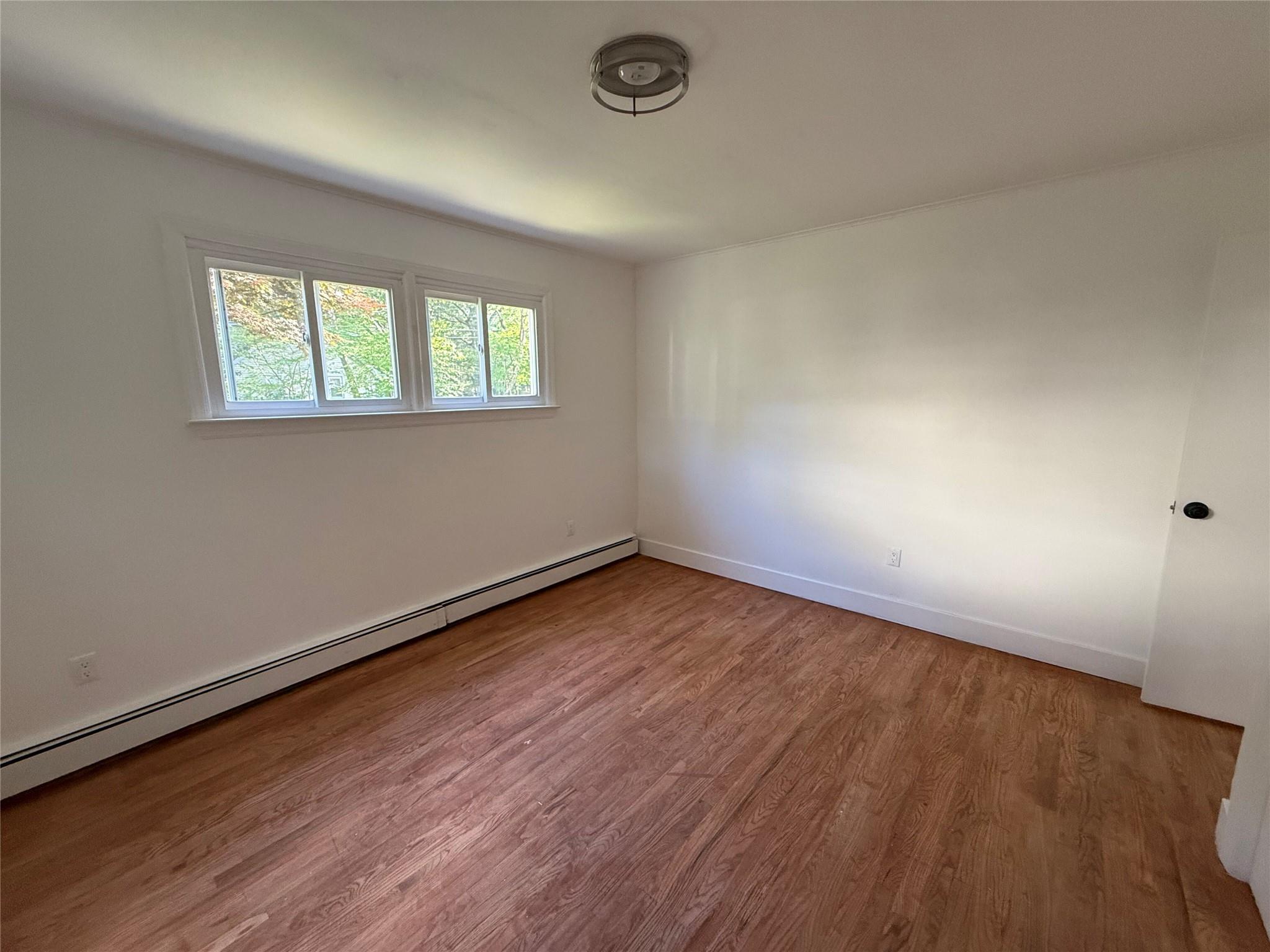 #13 photo, 83 Smith Lane, サフォーク郡 Medford , NY 11763