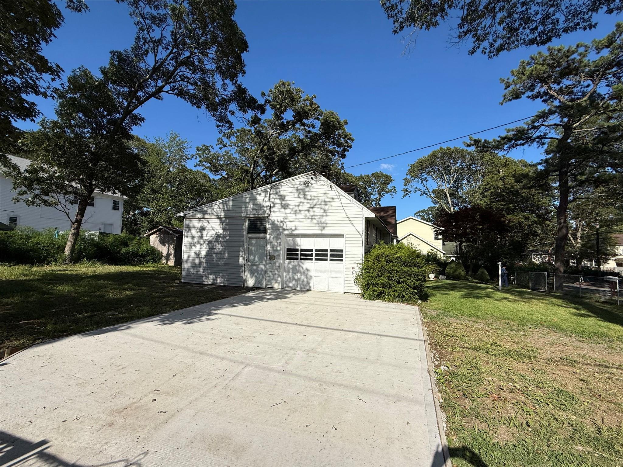 #7 photo, 83 Smith Lane, サフォーク郡 Medford , NY 11763