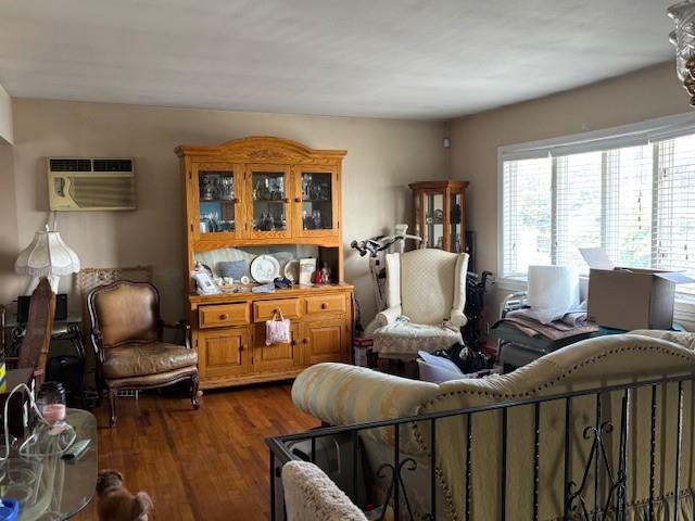 #11 photo, 68 Knoll Street, 东长岛 Lindenhurst , NY 11757