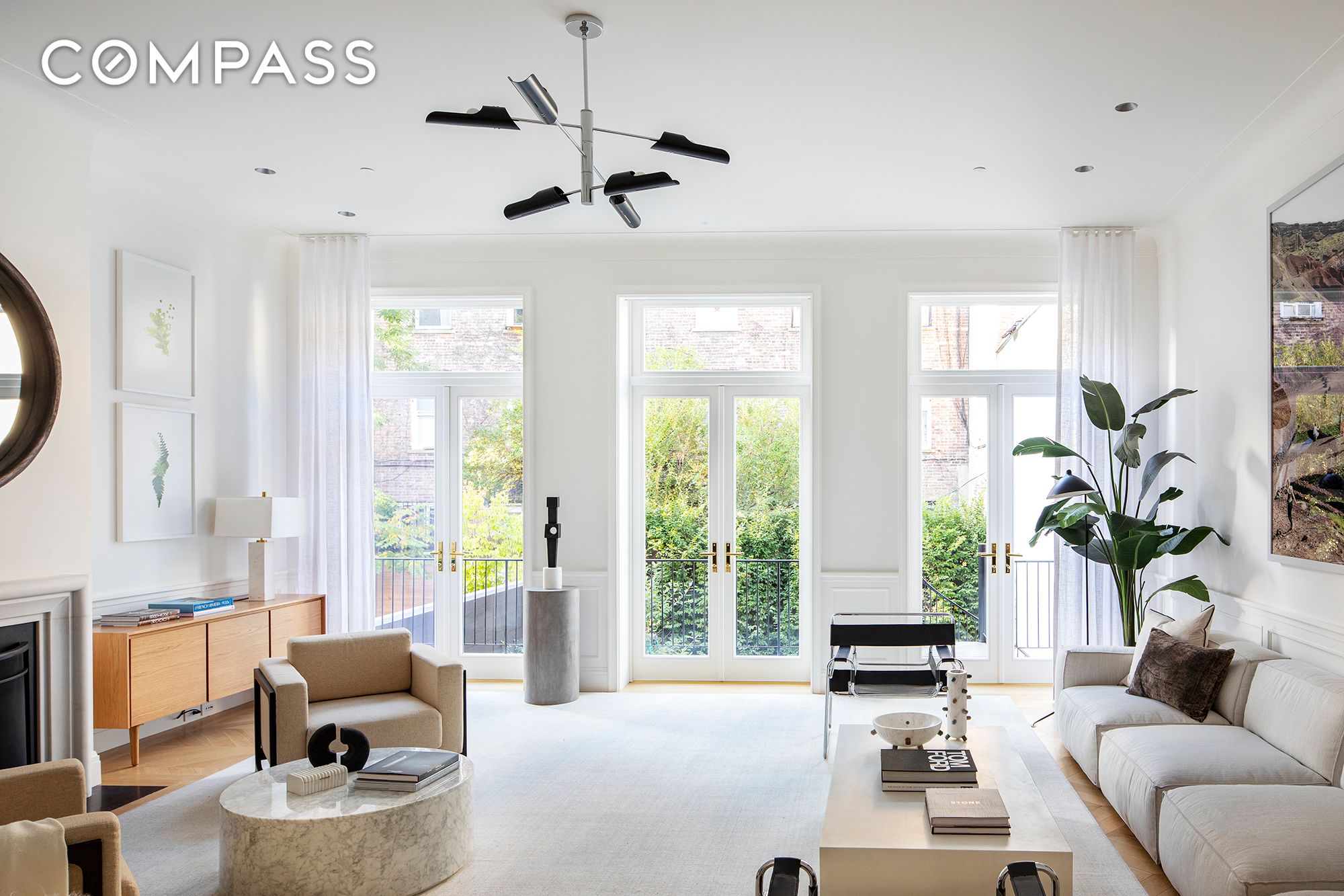 #1 photo, 334 W 20th Street, Chelsea , NY 10011