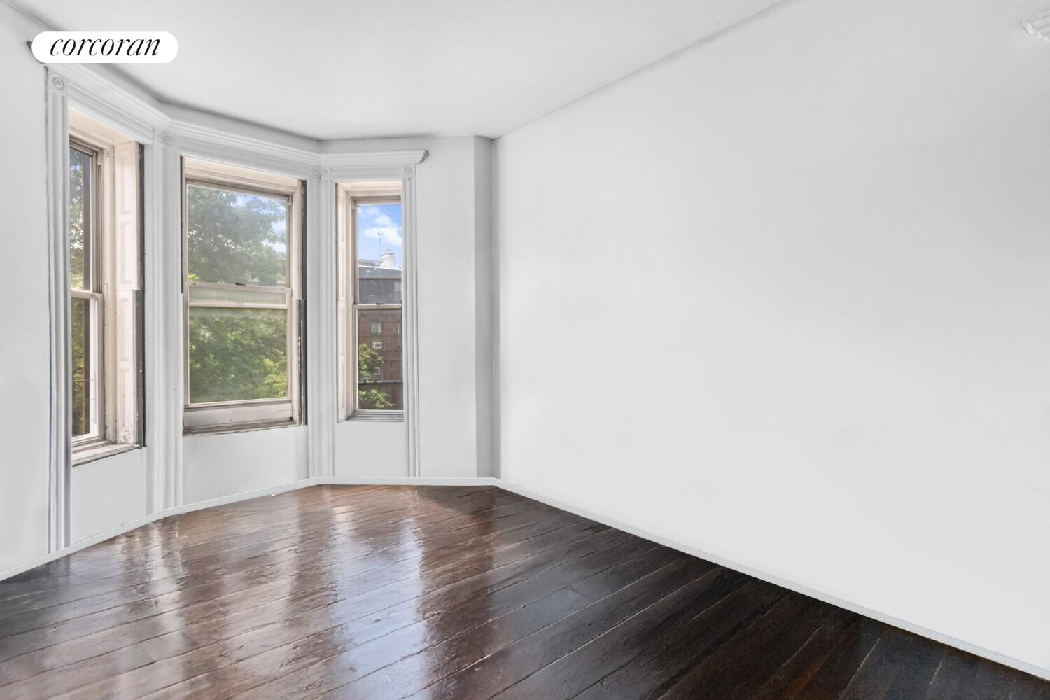 #5 photo, 377 MAC DONOUGH Street, ブルックリン区 Stuyvesant Heights , NY 11233