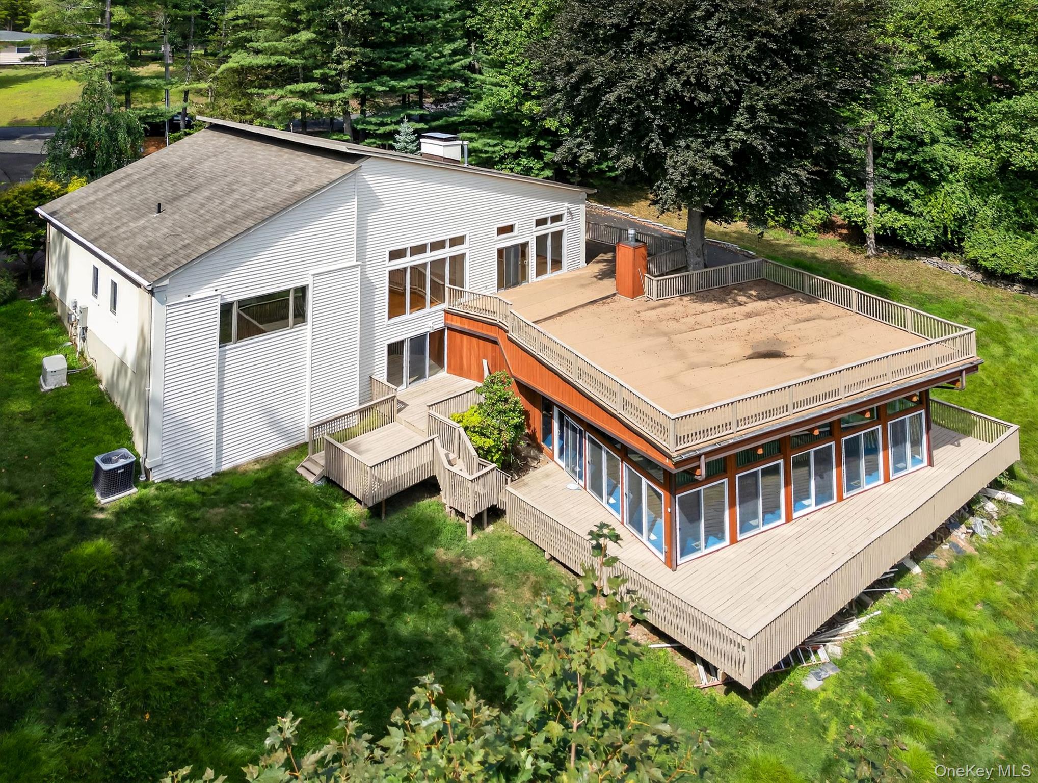 #6 photo, 21 Hillside Court, Suffern , NY 10901