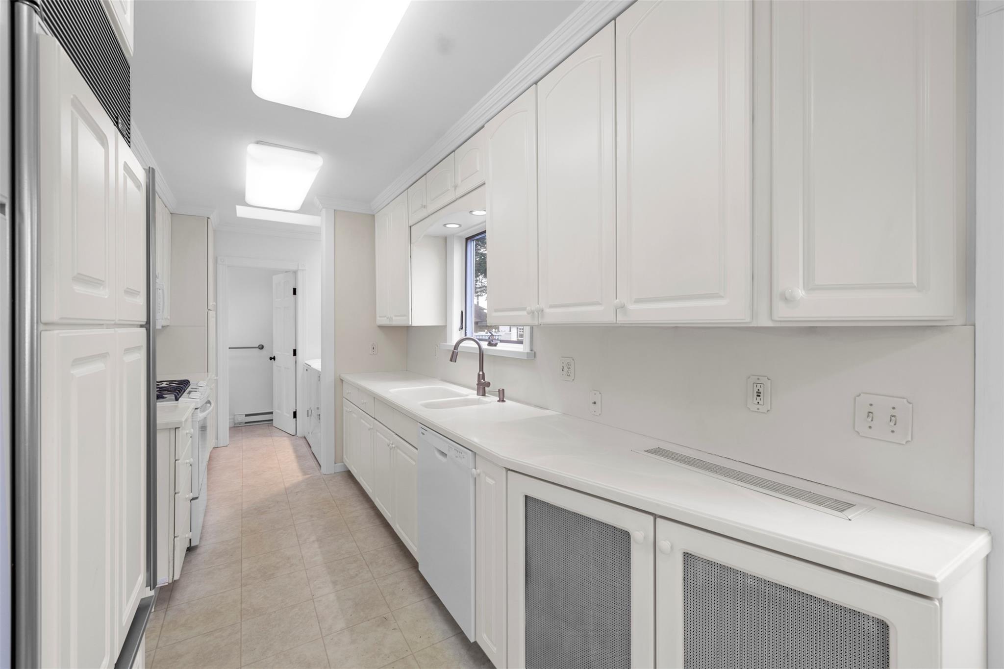 #12 photo, 20 Kingston Avenue, Port Jervis , NY 12771