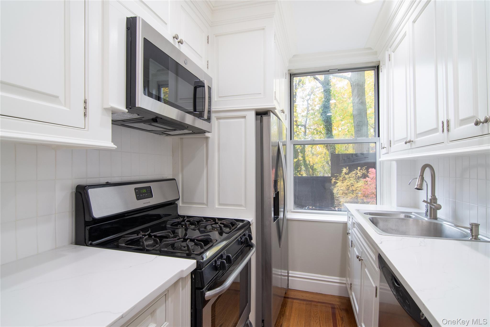 #8 photo, 64 Sagamore Road, Bronxville , NY 10708