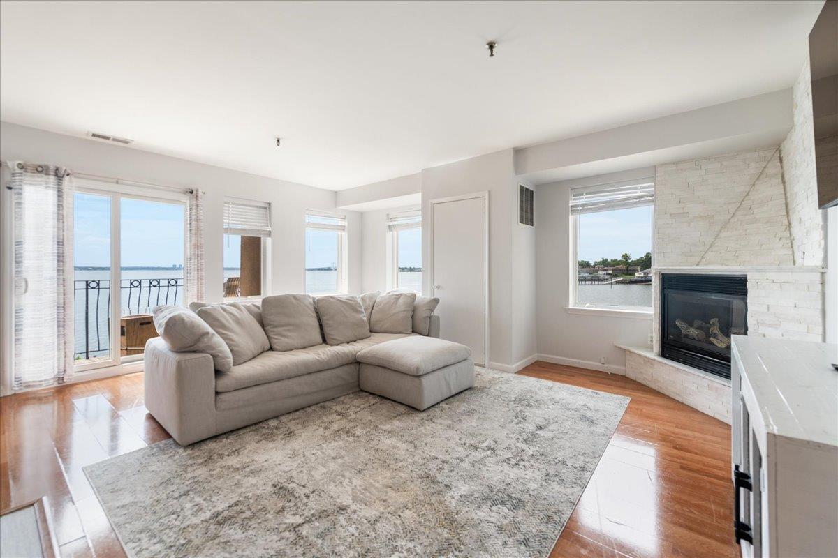 #1 photo, 1432 Outlook Avenue, 布朗士 Bronx , NY 10465