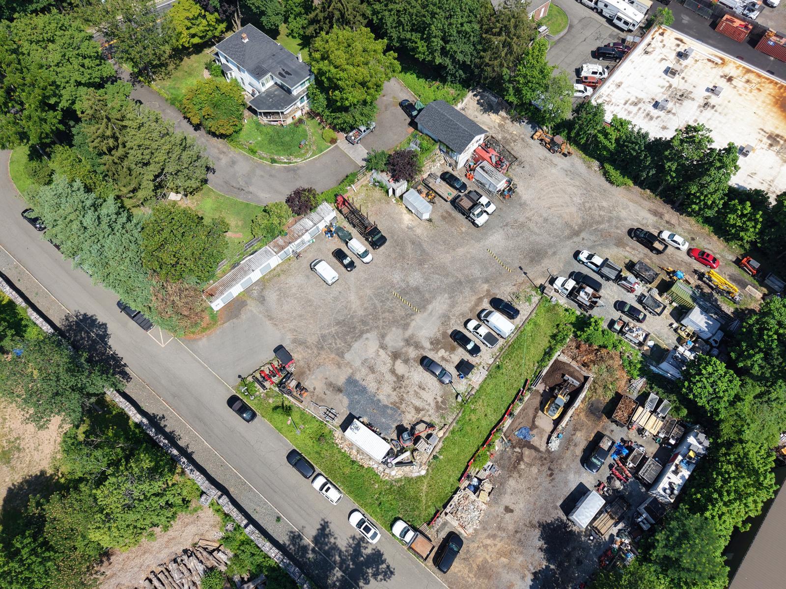 #2 photo, 419 Western Highway, Tappan , NY 10983