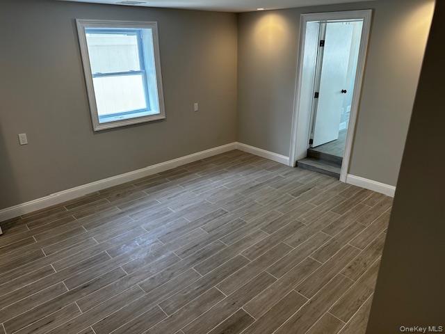 #12 photo, 558 Oxford Road, Cedarhurst , NY 11516