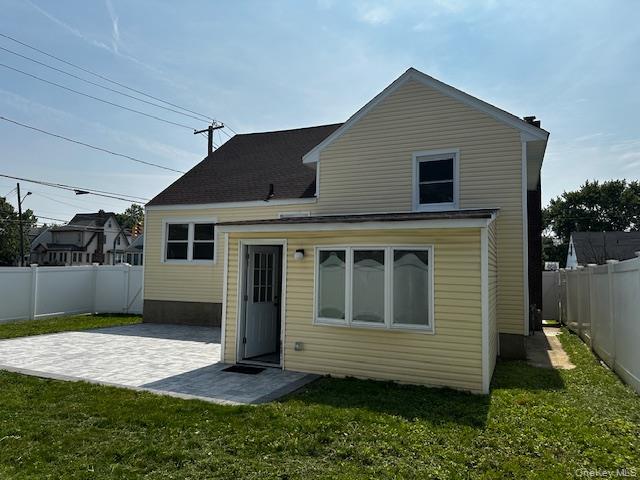 #19 photo, 558 Oxford Road, Cedarhurst , NY 11516