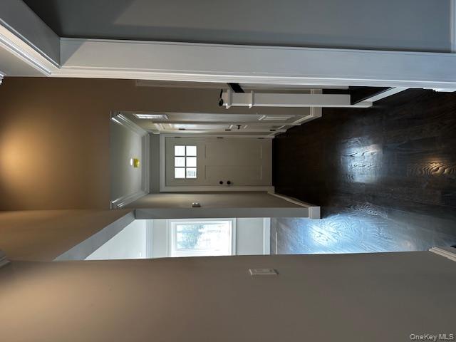 #6 photo, 558 Oxford Road, Cedarhurst , NY 11516