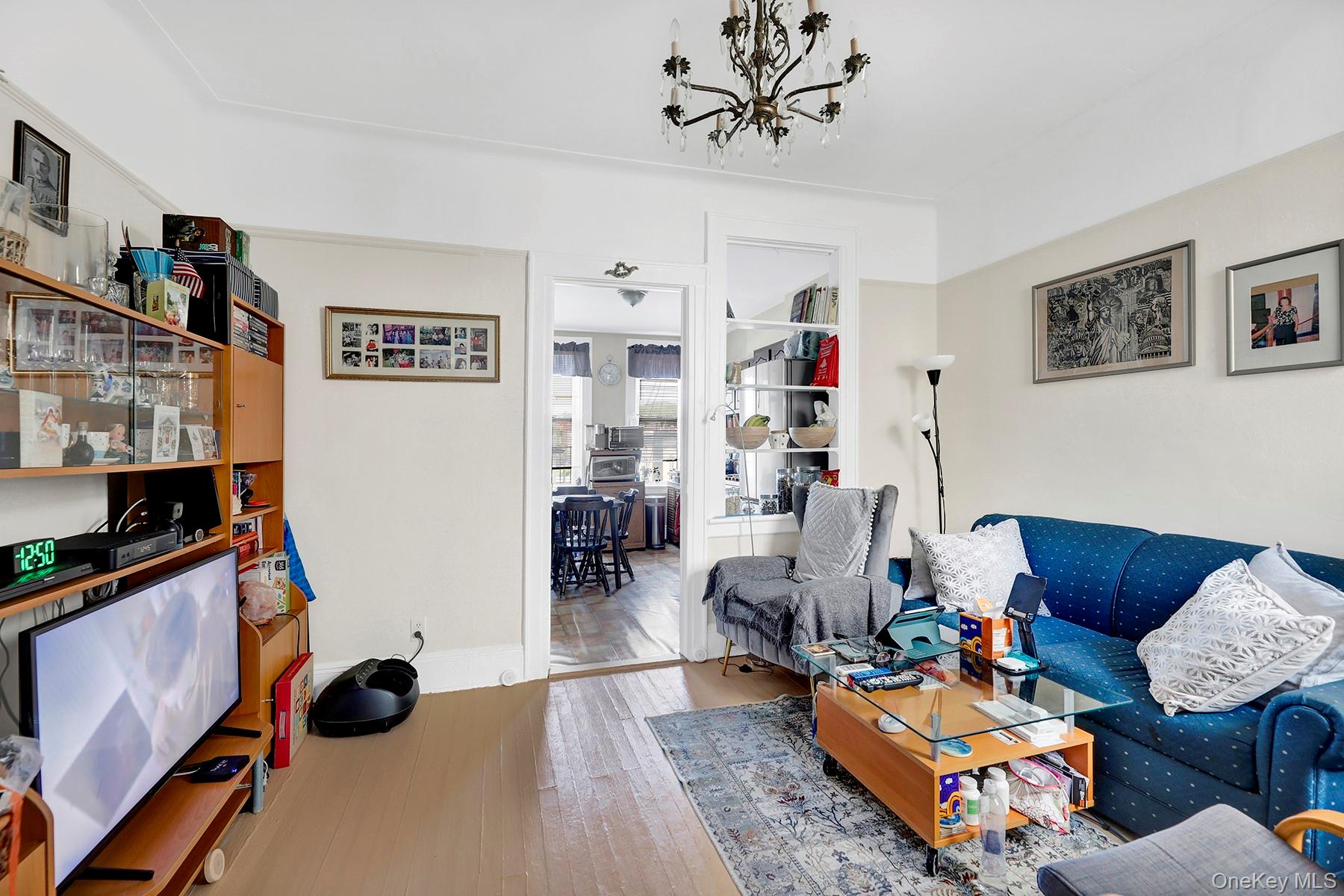 #17 photo, 63-40 Fresh Pond Road, クイーンズ区 Ridgewood , NY 11385