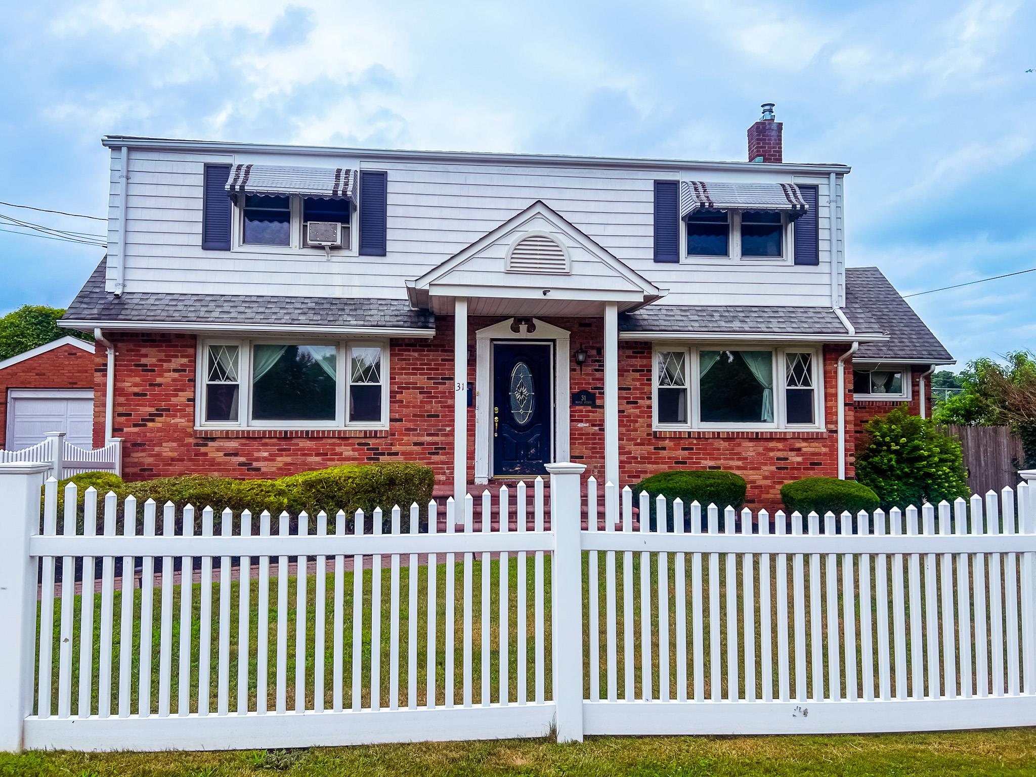 #1 photo, 31 Maple Avenue, Kings Park , NY 11754