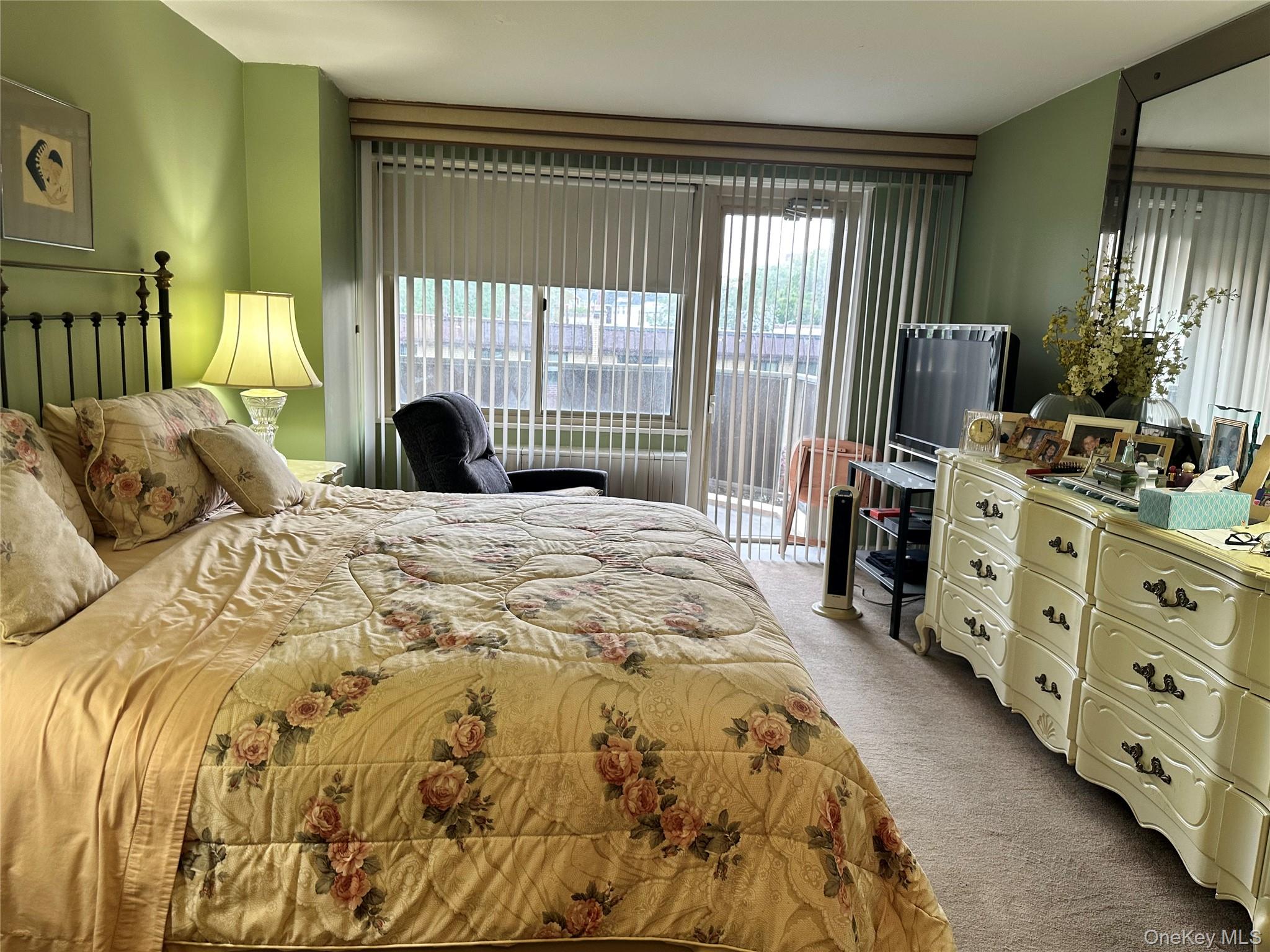 #13 photo, 18-15 215 Street, クイーンズ区 Bayside , NY 11360