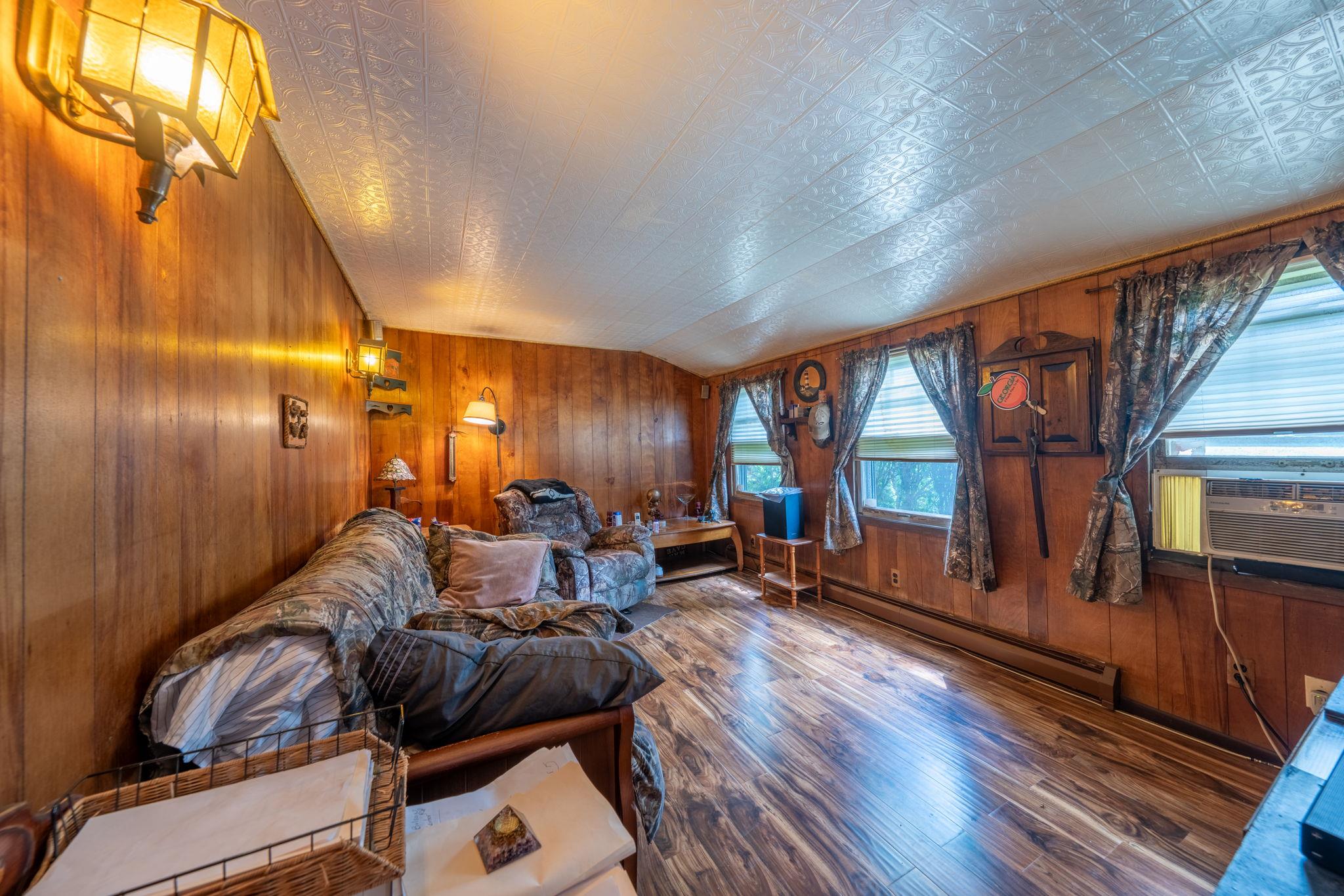 #7 photo, 65 Earle Avenue, ناسو Lynbrook , NY 11563