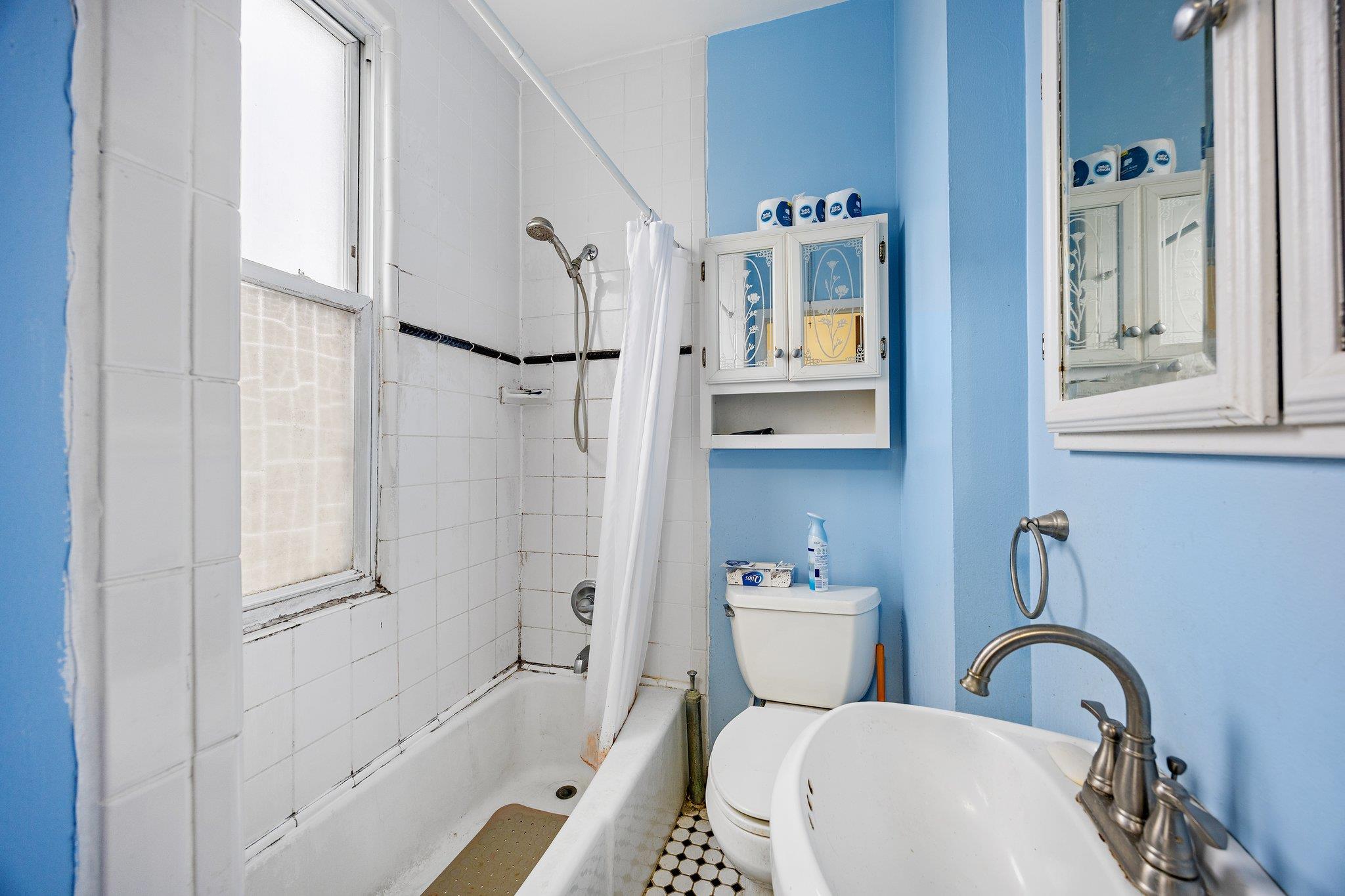 #15 photo, 5801 59th Street, Maspeth , NY 11378