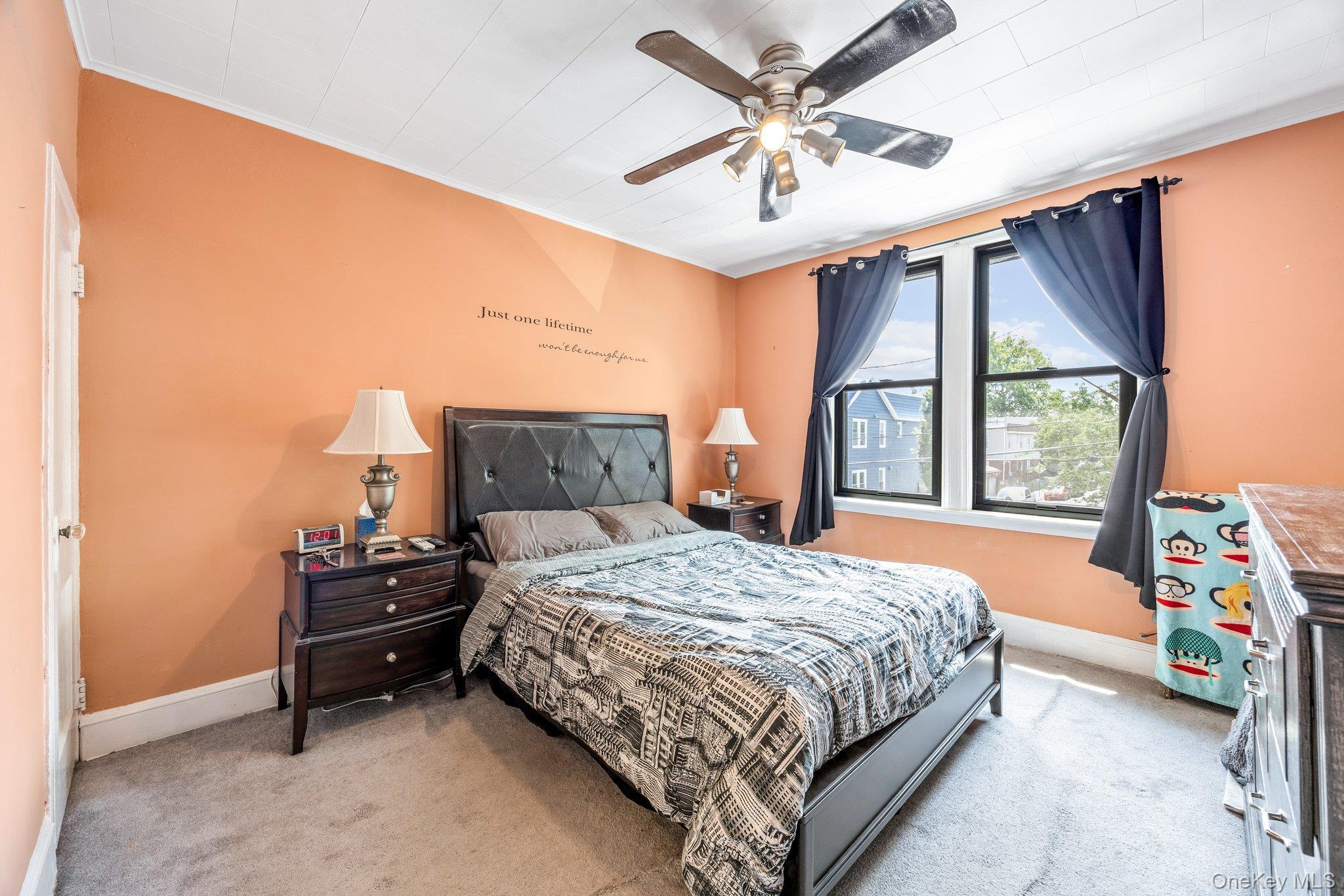 #13 photo, 6161 62nd Avenue, クイーンズ区 Middle Village , NY 11379