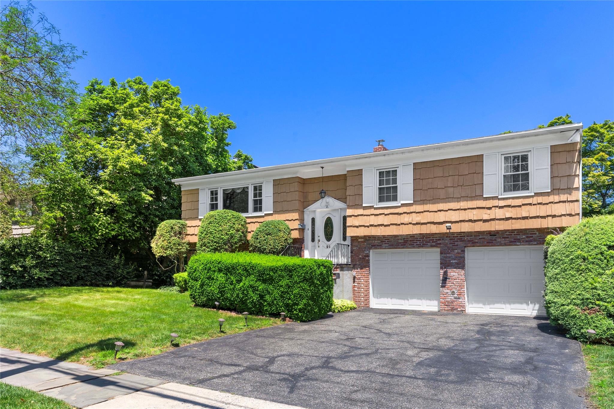 #1 photo, 21 Ellwood Avenue, Mount Vernon , NY 10552