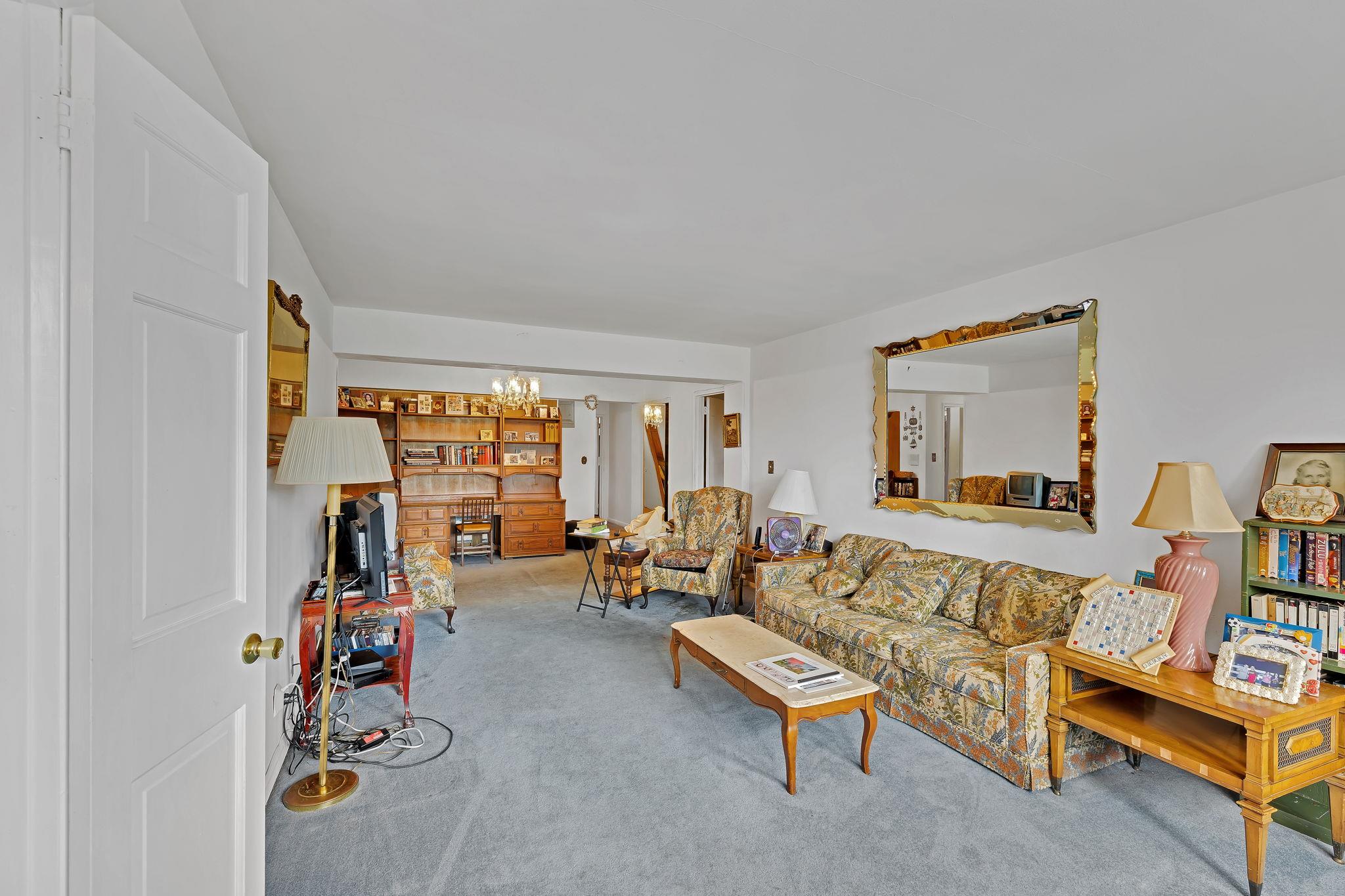 #16 photo, 1 Sadore Lane, 뉴욕주 Yonkers , NY 10710