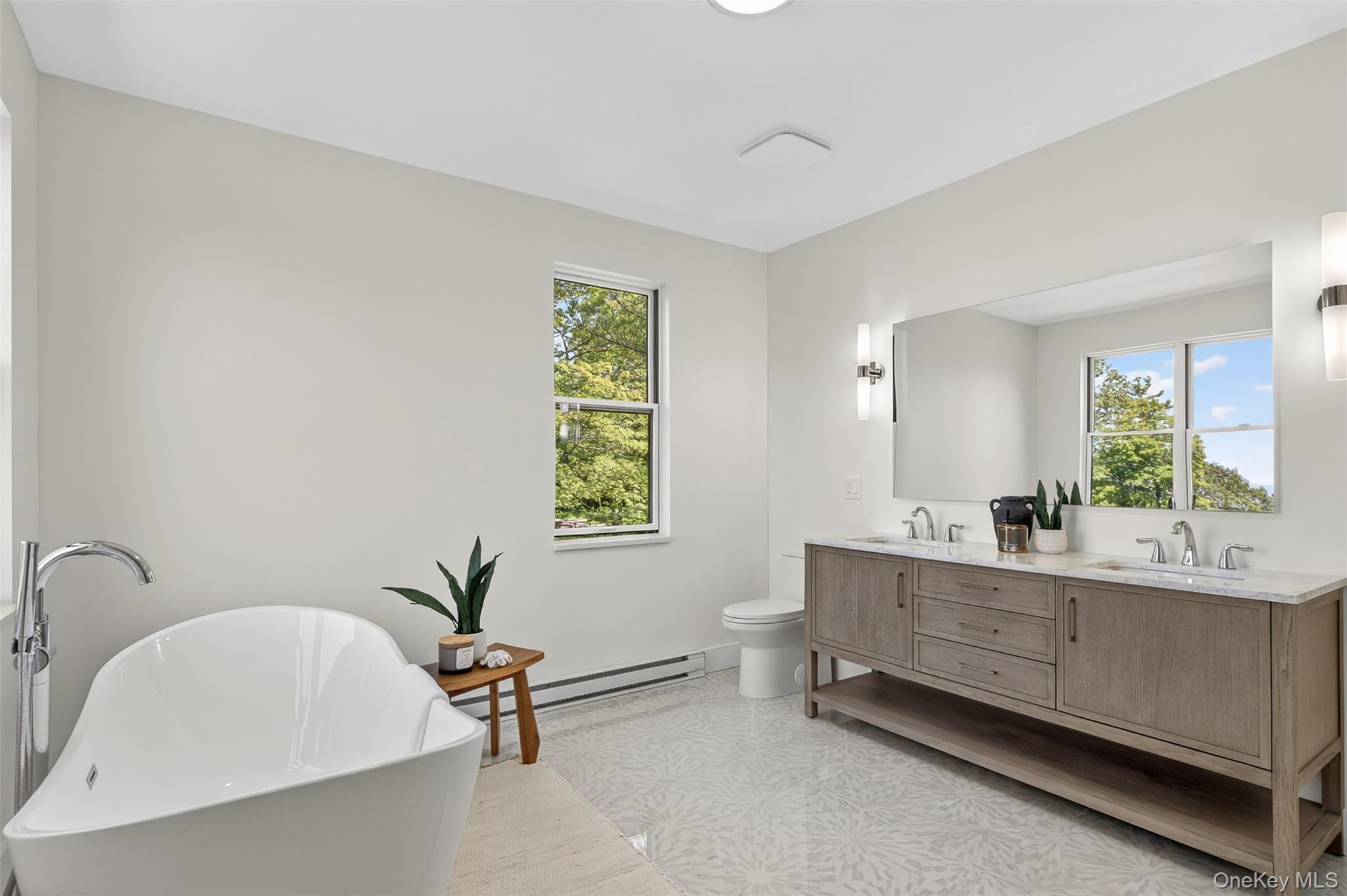 #20 photo, 115 Schuyler Avenue, Cragsmoor , NY 12420