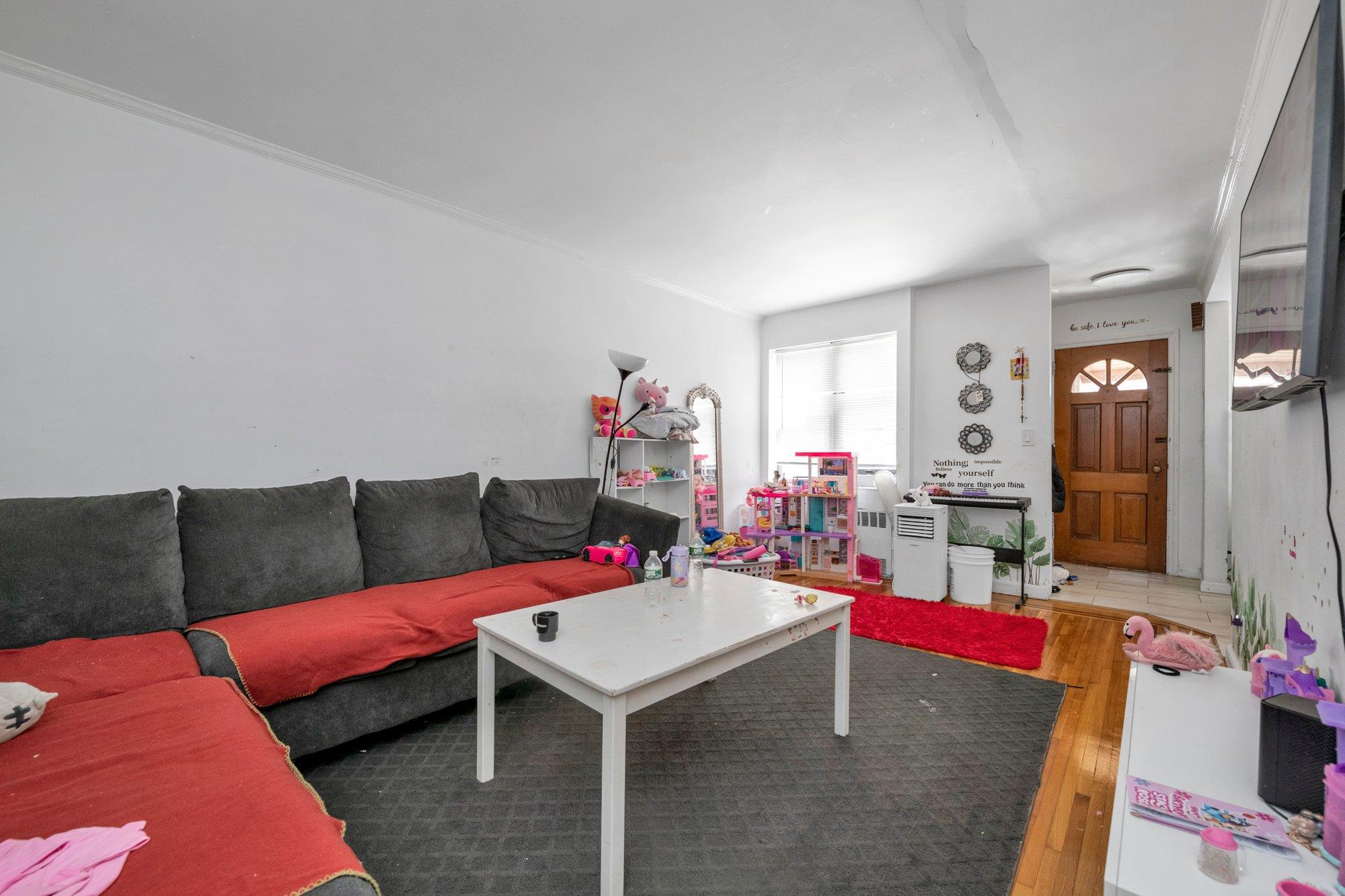 #7 photo, 1633 Tenbroeck Avenue, 브롱크스 Bronx , NY 10461