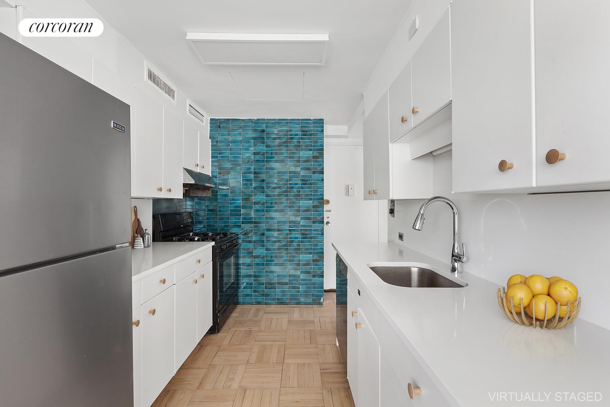 #11 photo, 24 CENTRAL Park S, マンハッタン Central Park South , NY 10019