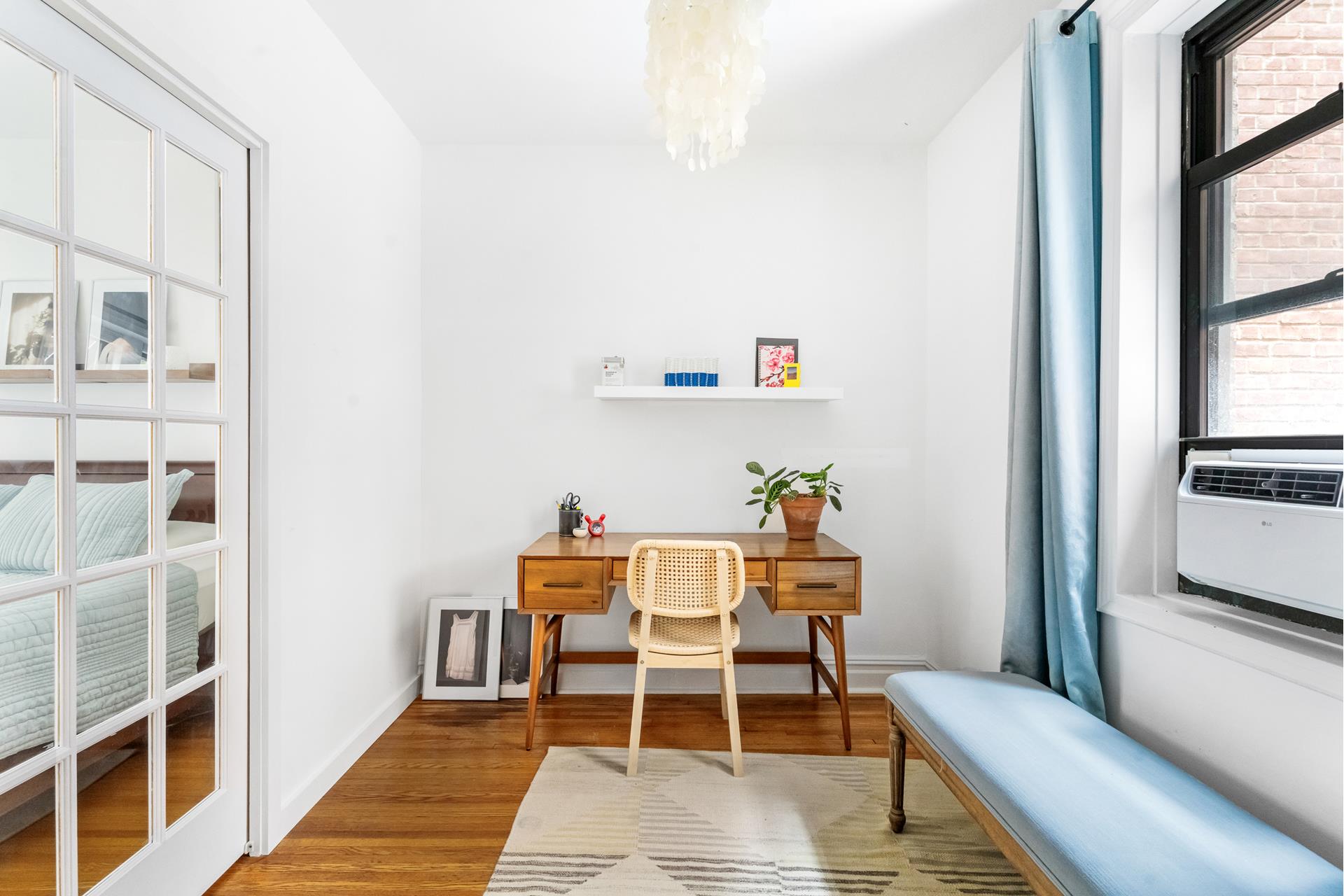 #7 photo, 385 ARGYLE Road, Ditmas Park , NY 11218